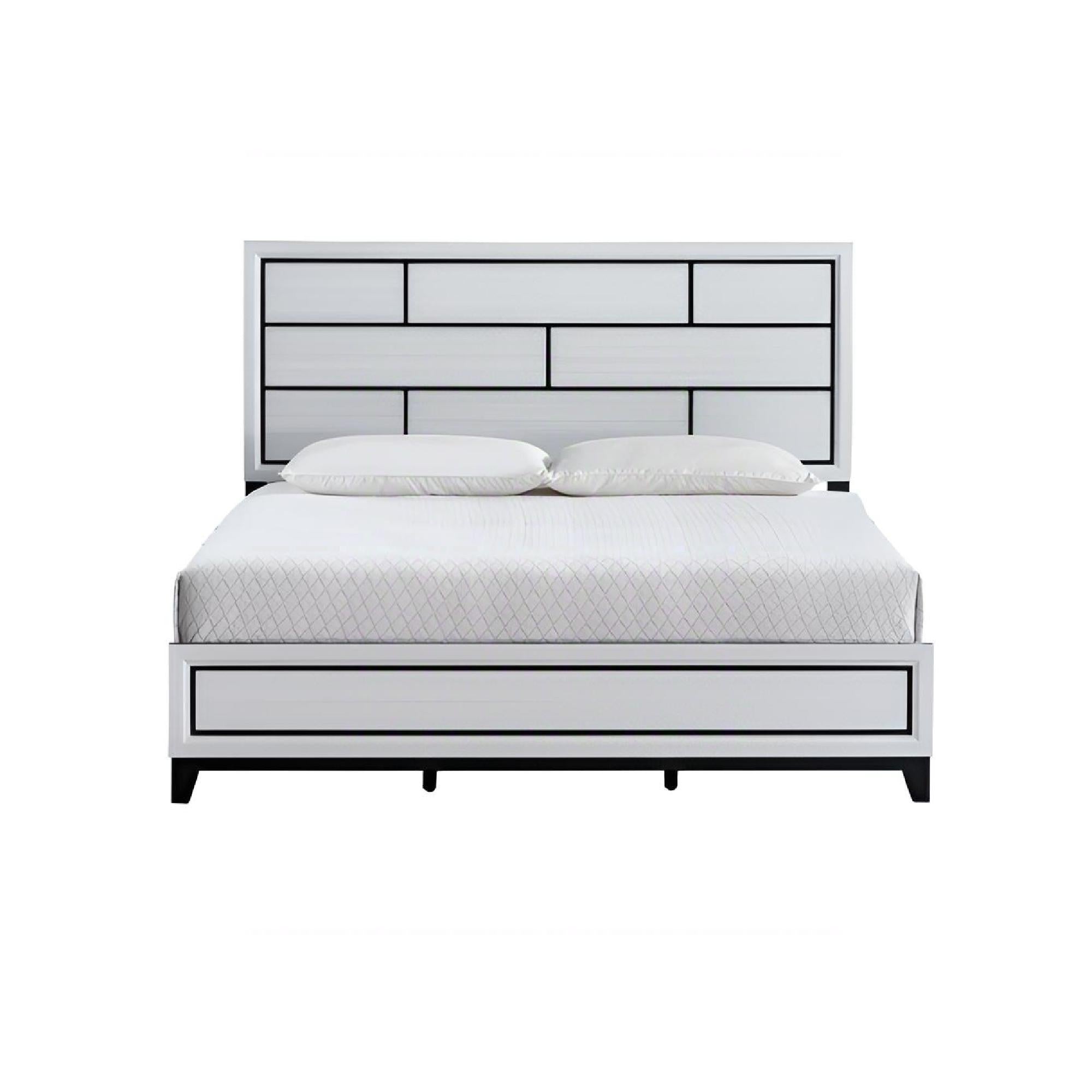 Glasgow G04390A-QB Queen Bed: White, Wood-Grain Texture, Bold Accents
