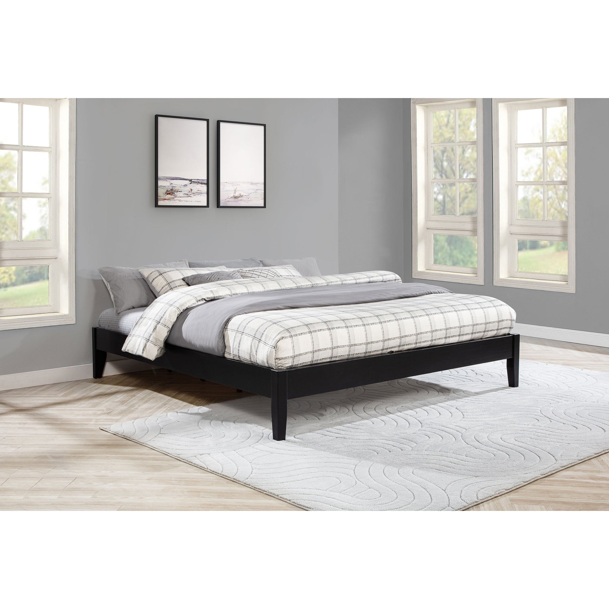Spivey Black California King Universal Platform Bed - No Box Spring