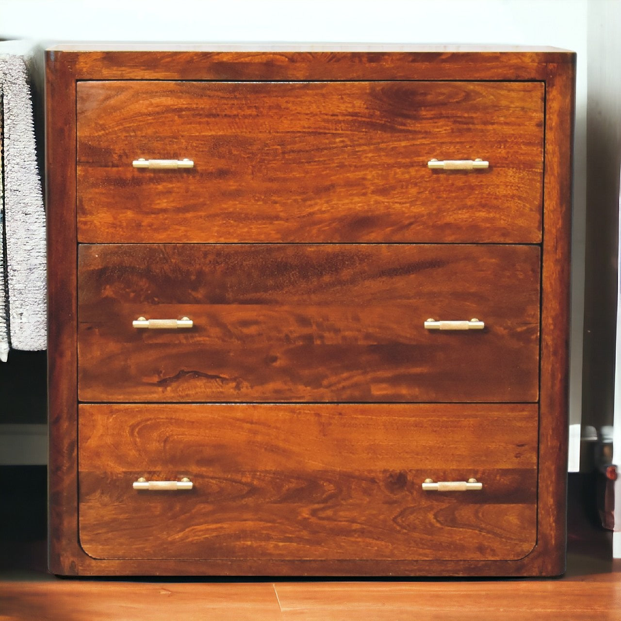 Luca Chest of Drawers: Stylish Storage Solution
