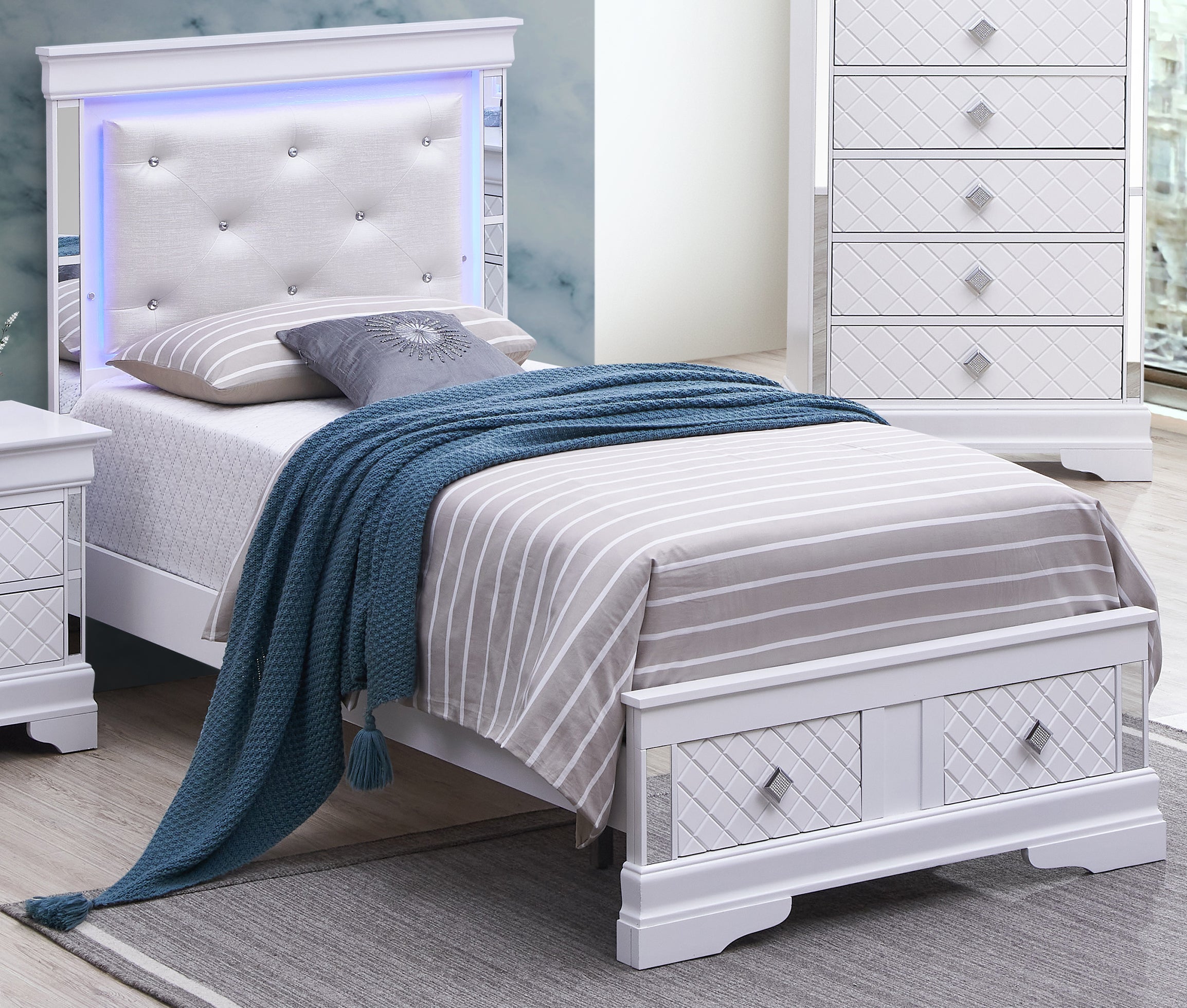 Verona G6790B-TSB2 Twin Bed - Silver Champagne Metal Frame