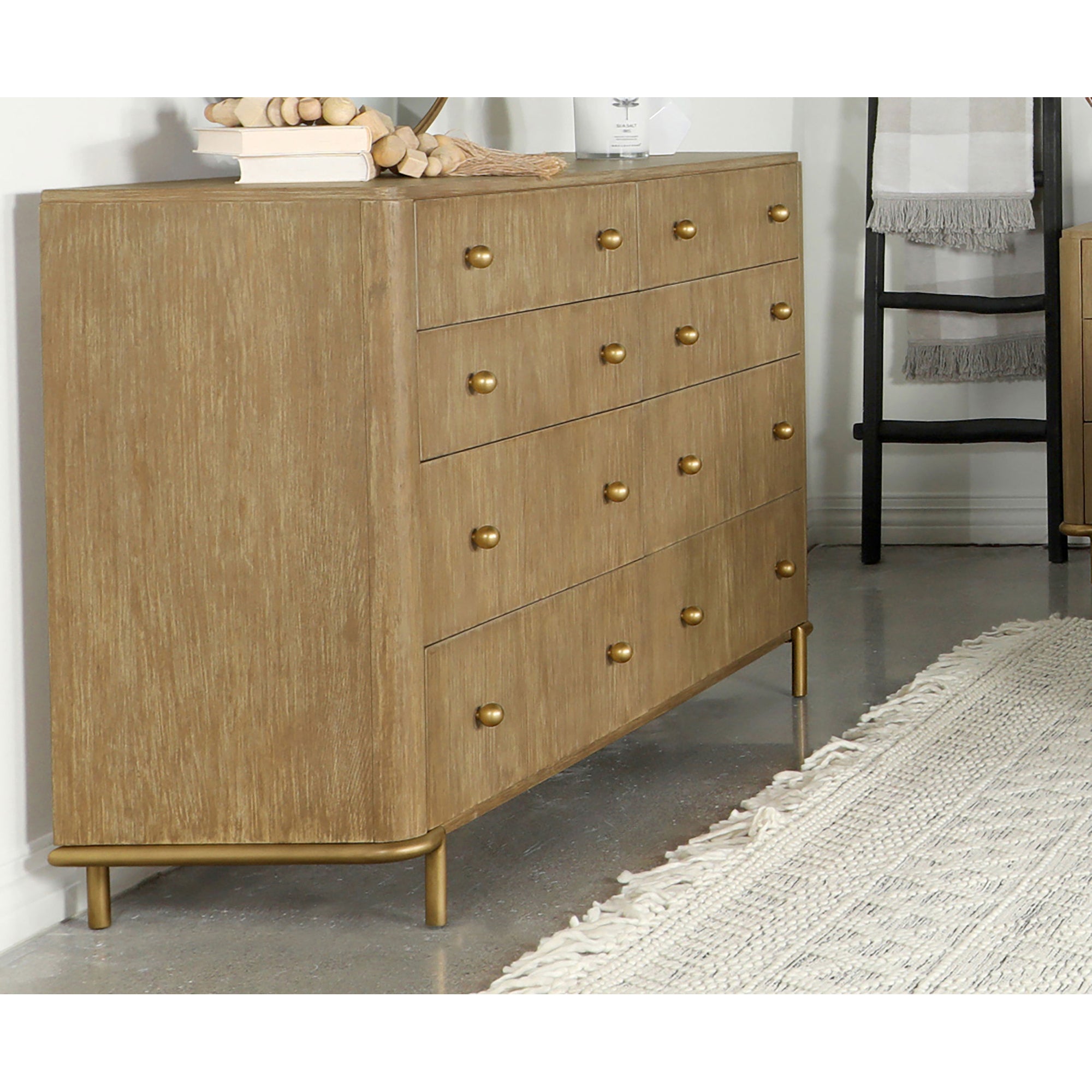 Stevie Sand Wash 8-Drawer Rectangular Dresser