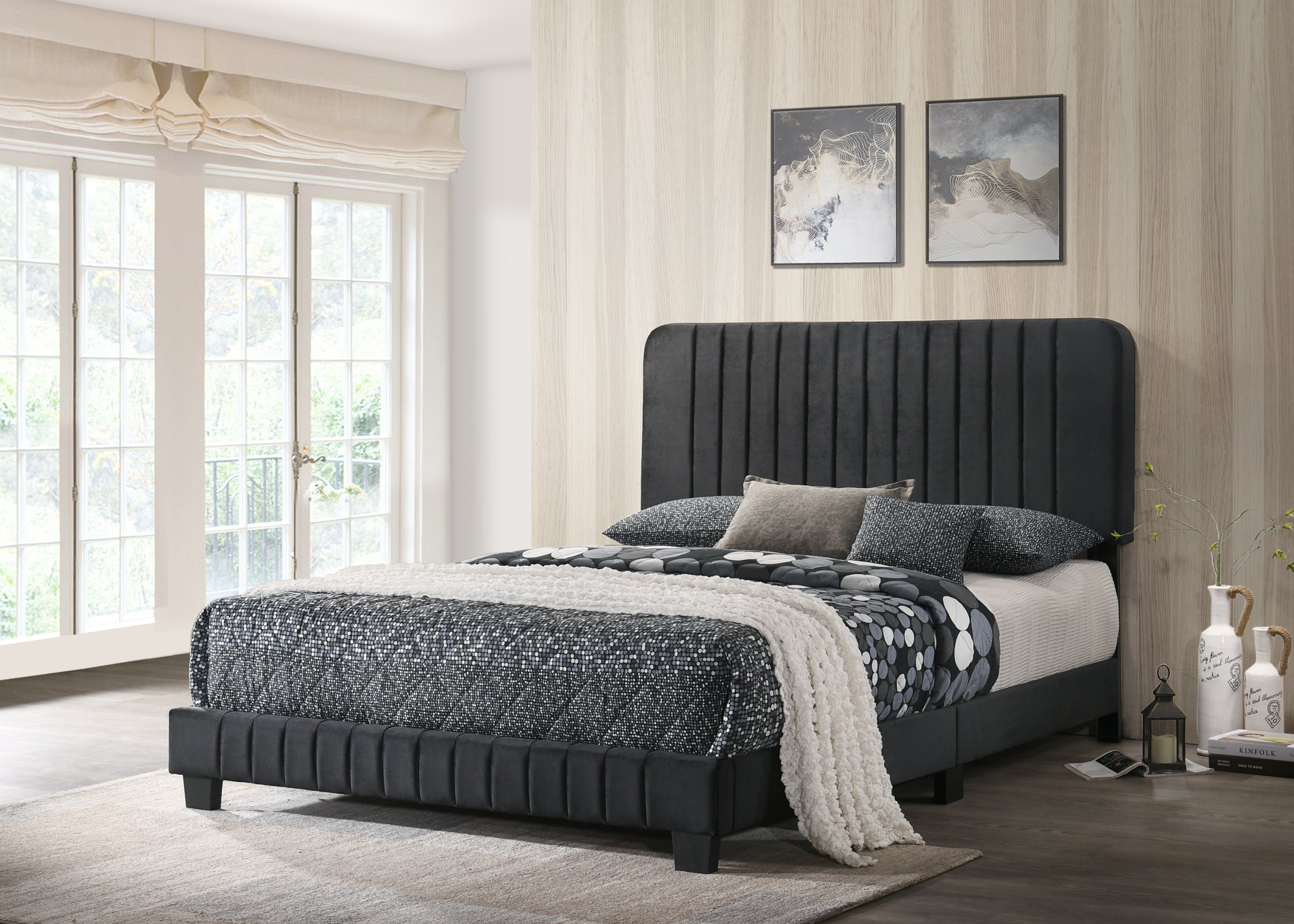 Sleek Black Full Bed | Contemporary Modern Design for Your Bedroom.