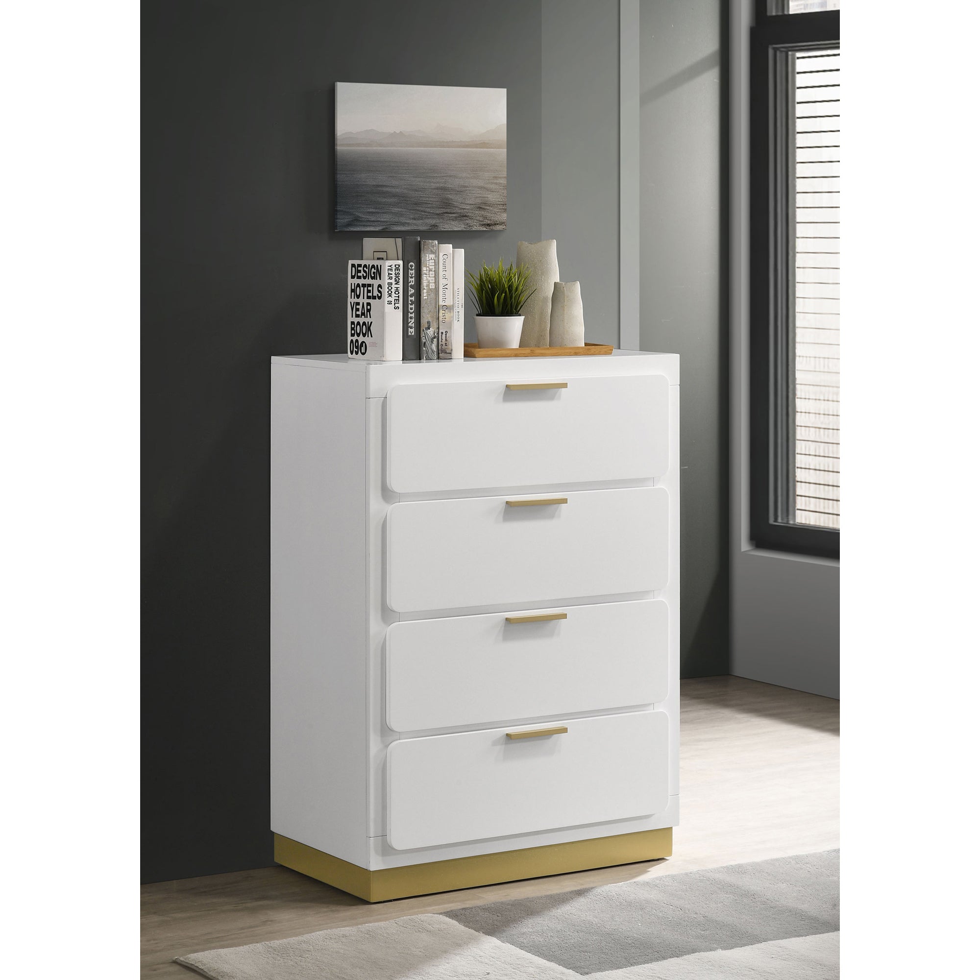 Sophia White 4-Drawer Chest: Stylish Bedroom Storage