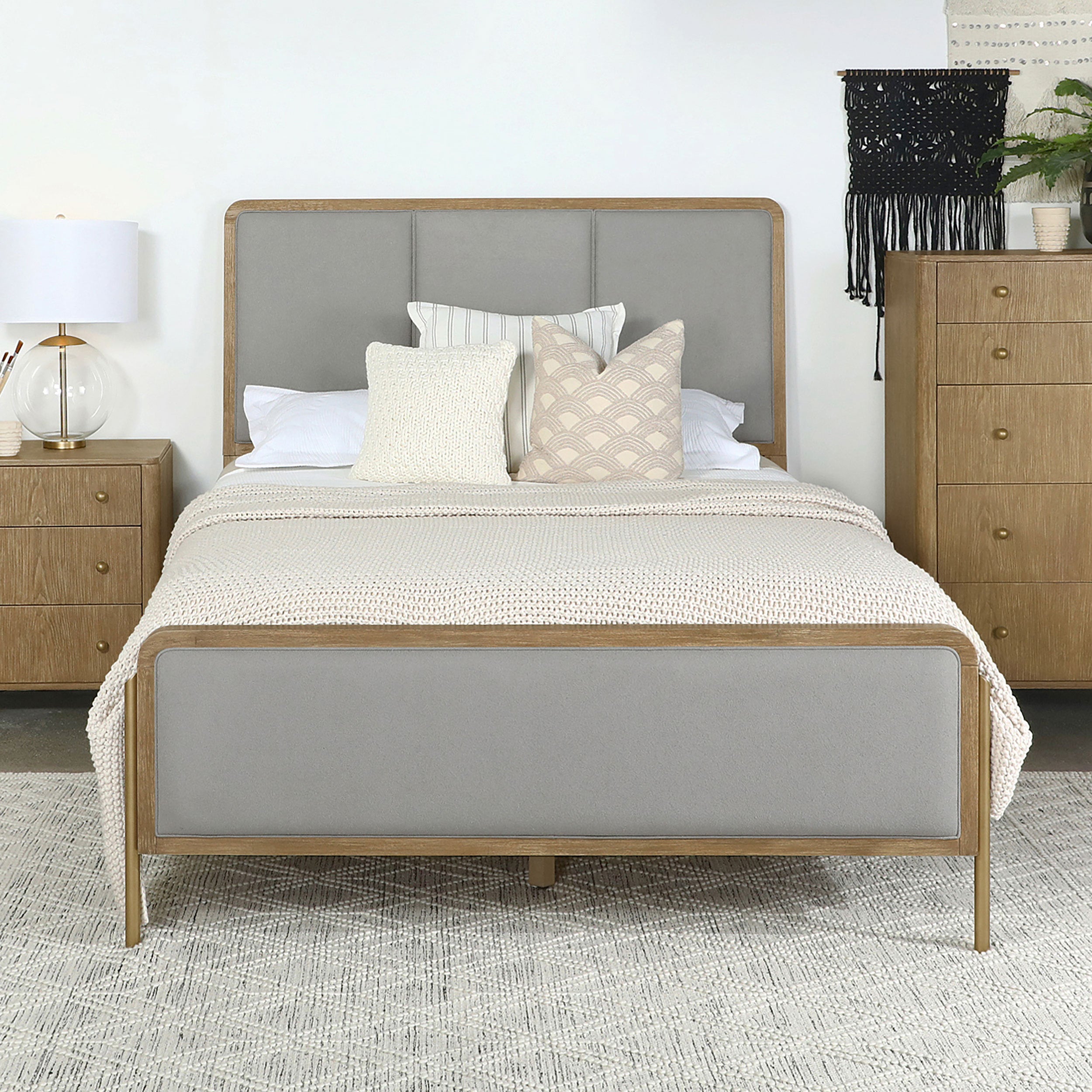 Arini Queen Panel Bed | Grey Upholstered Sand Wash