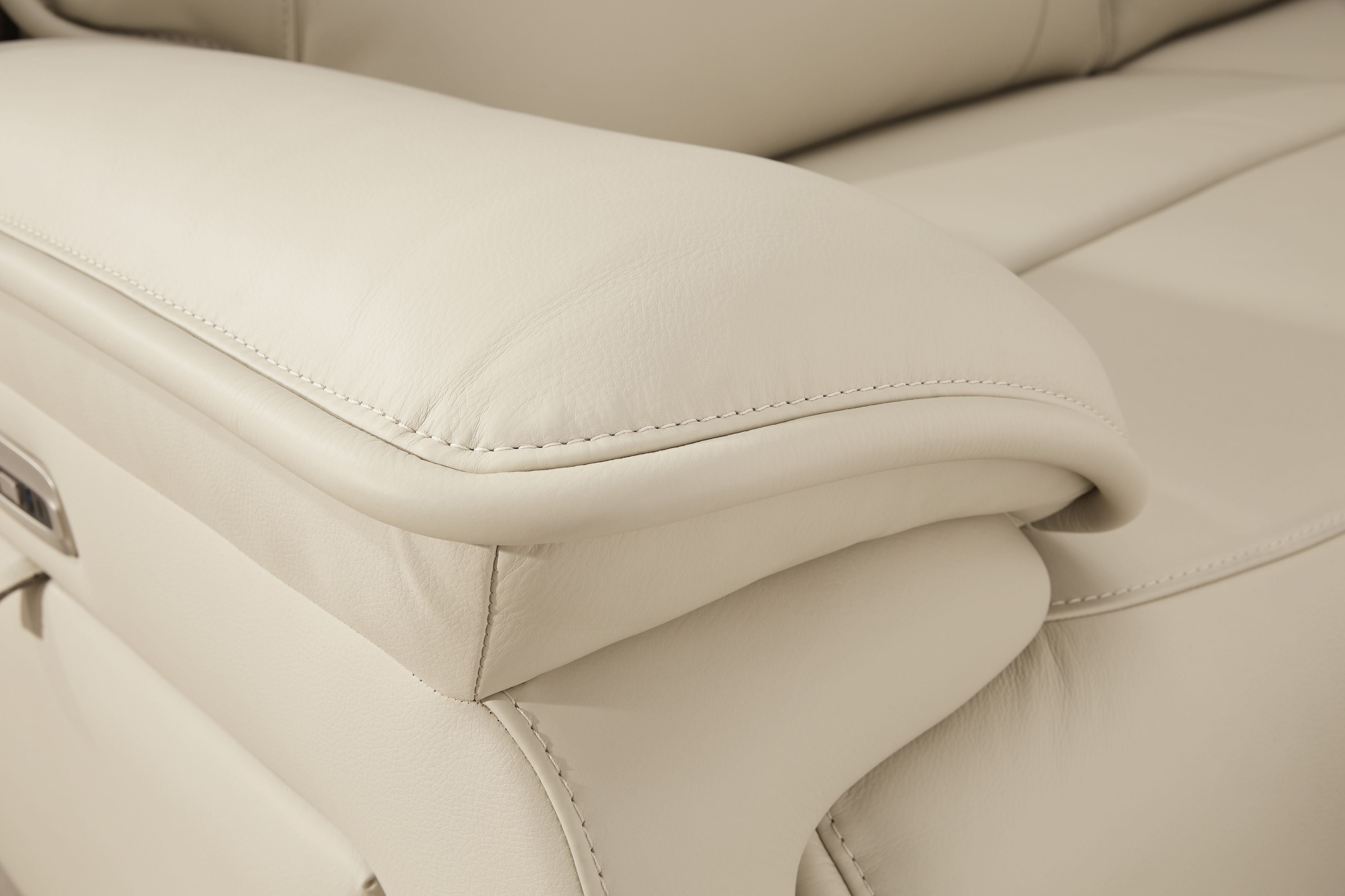 Double Deal Power Reclining Sectional-Signature Design by Ashley®-American Furniture Outlet