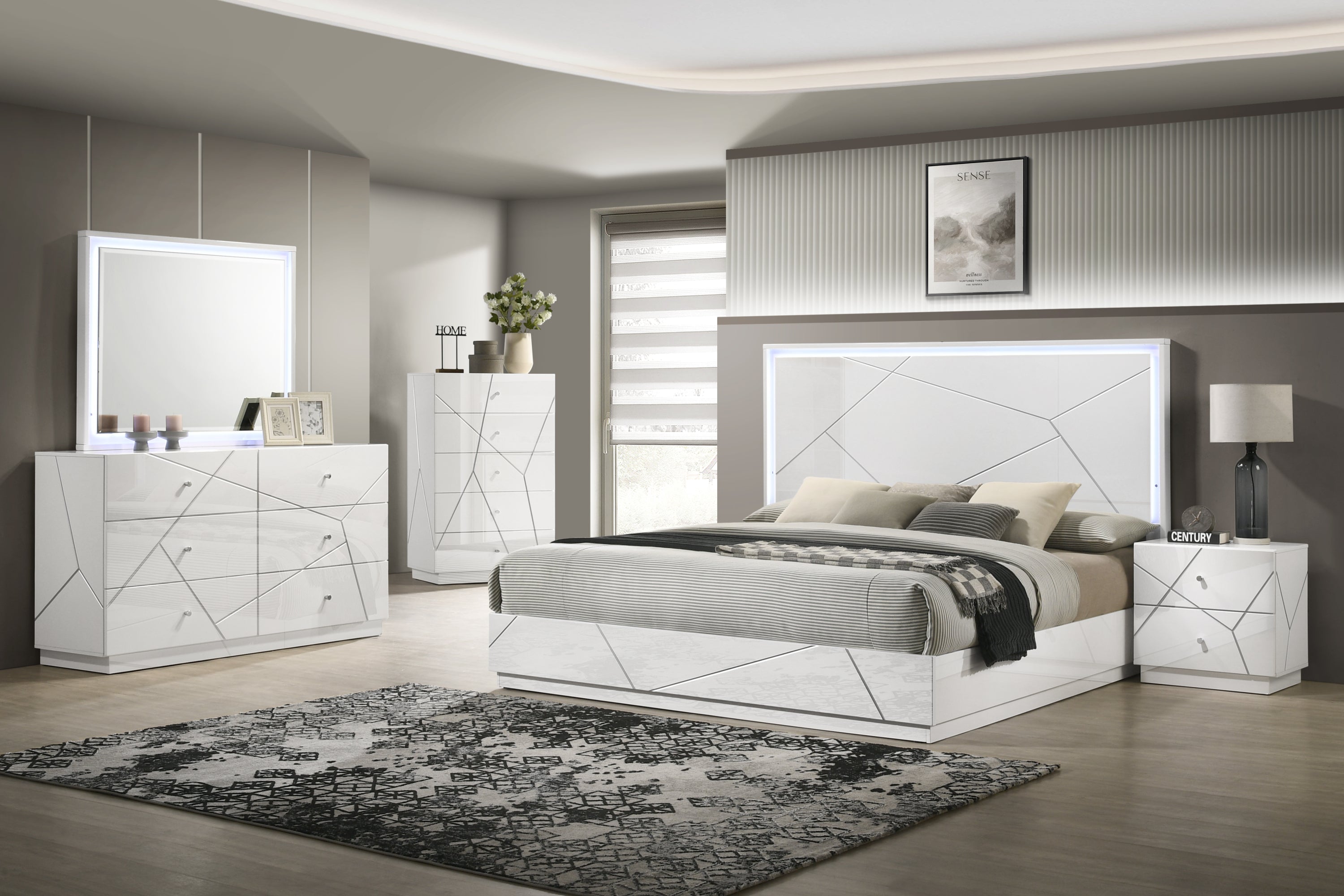 Manhattan Queen 5-Pc Modern Lacquer LED Bedroom Set