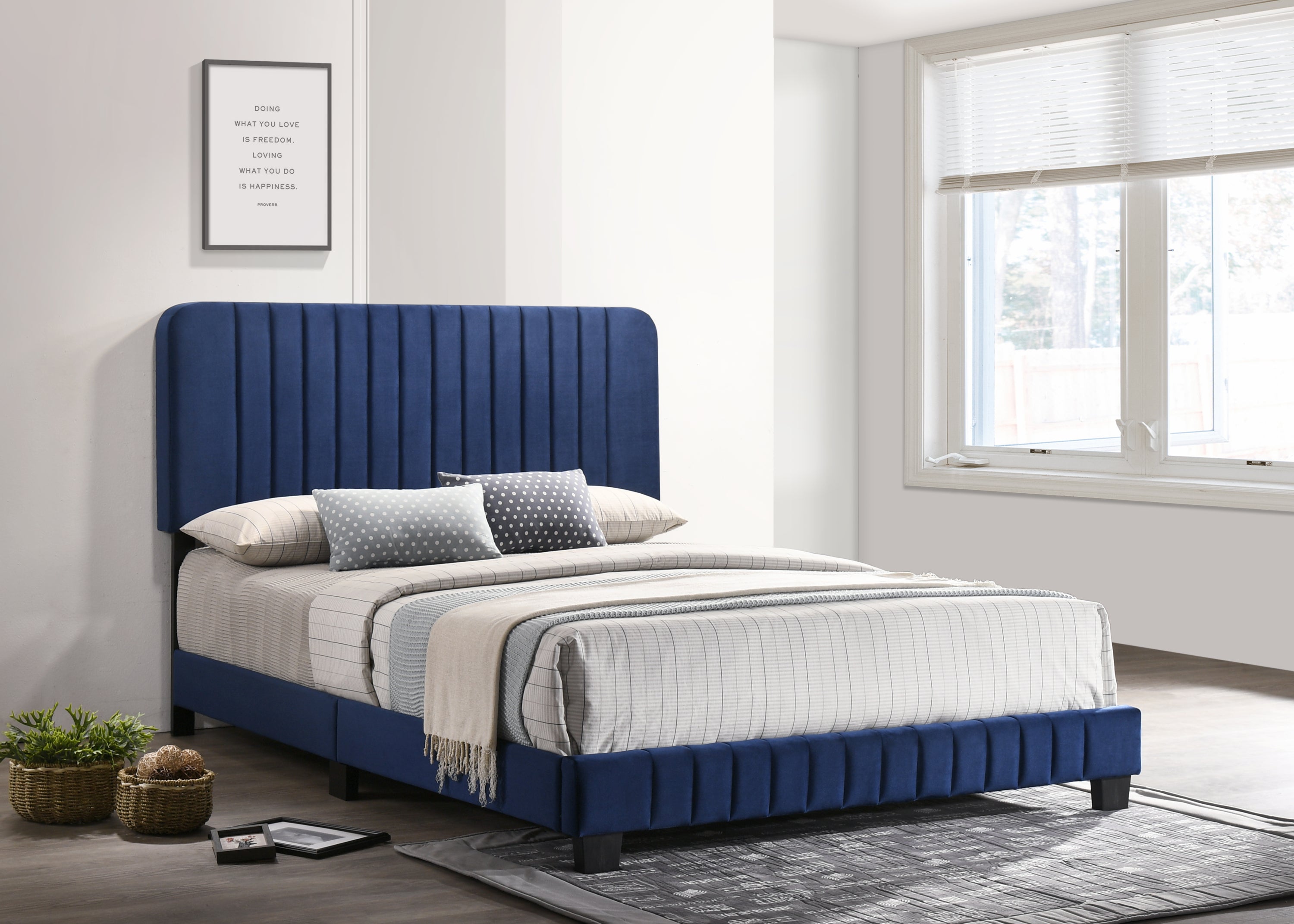 Contemporary Navy Blue Full Bed For Any Room - Modern & Stylish Design