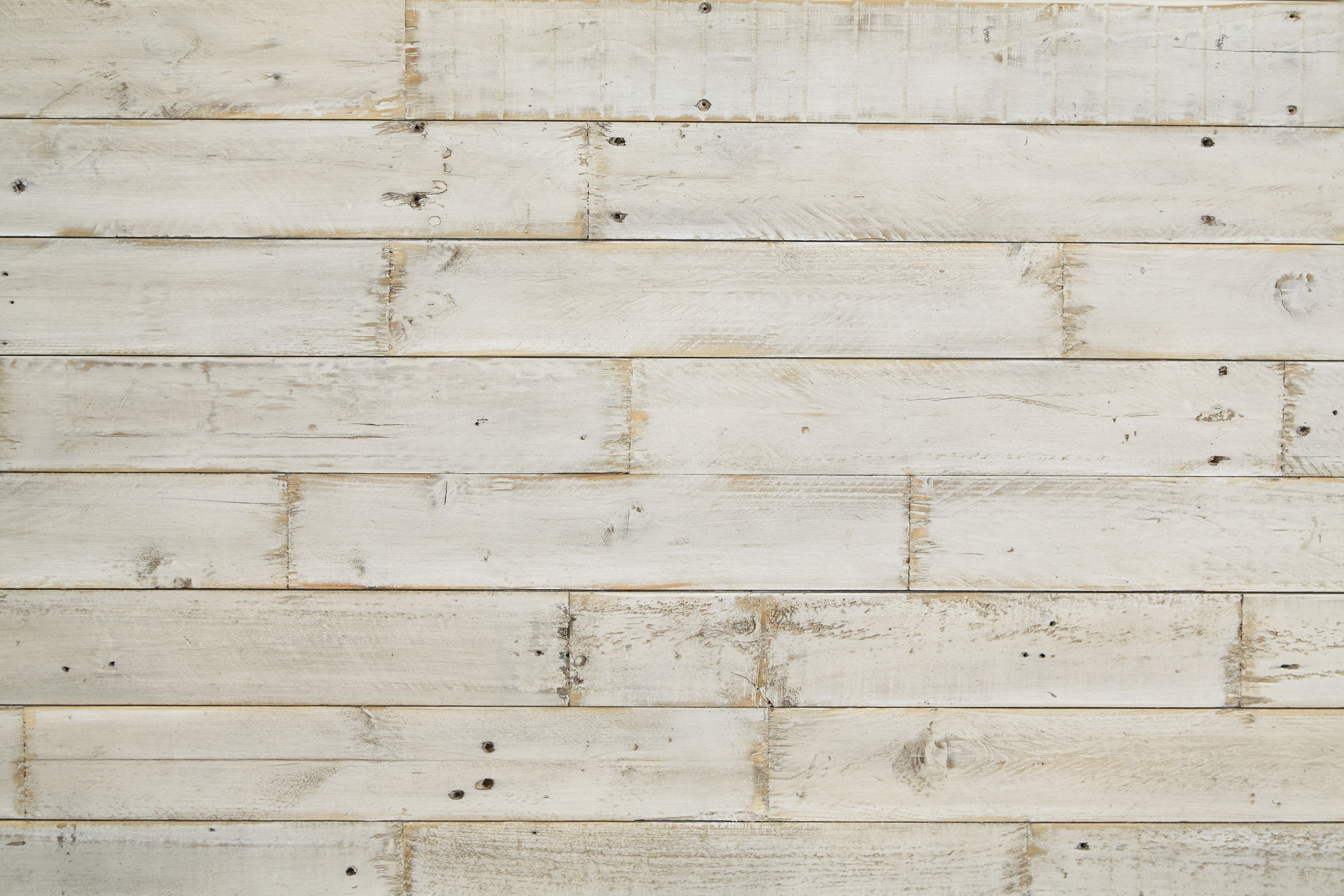 Fregine Whitewash - Lift Top Cocktail Table