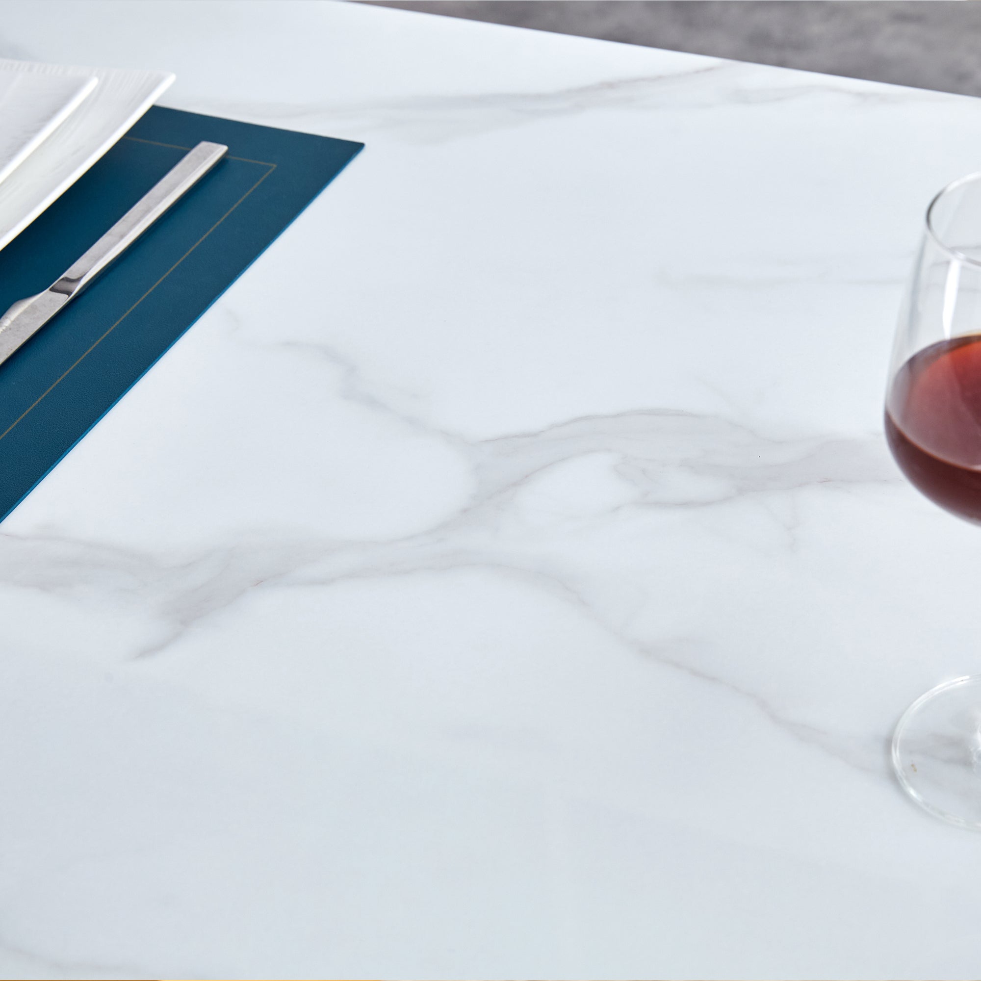 Modern Glass Table & 8 Leather Chairs Set