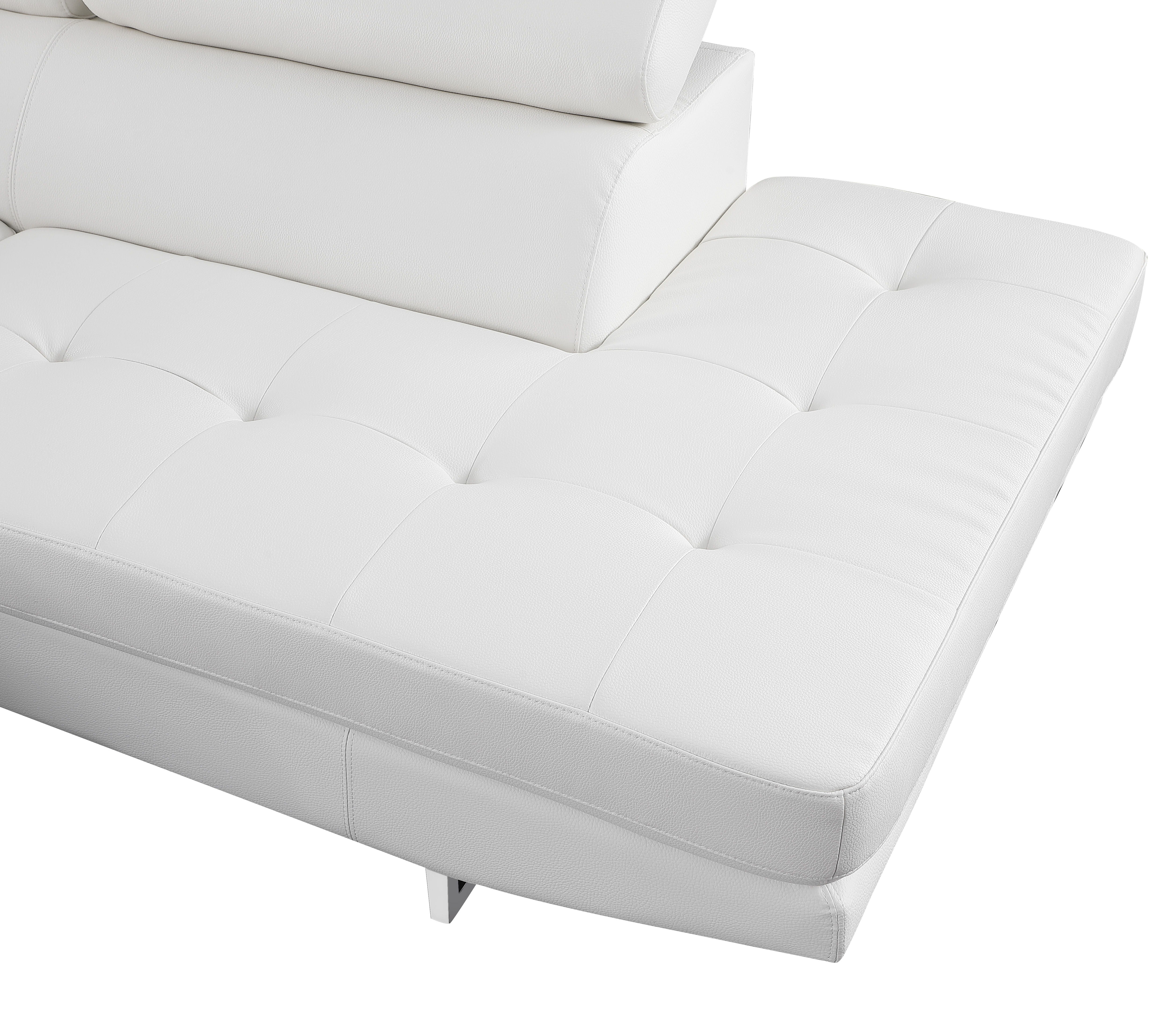 8136 - Sectional