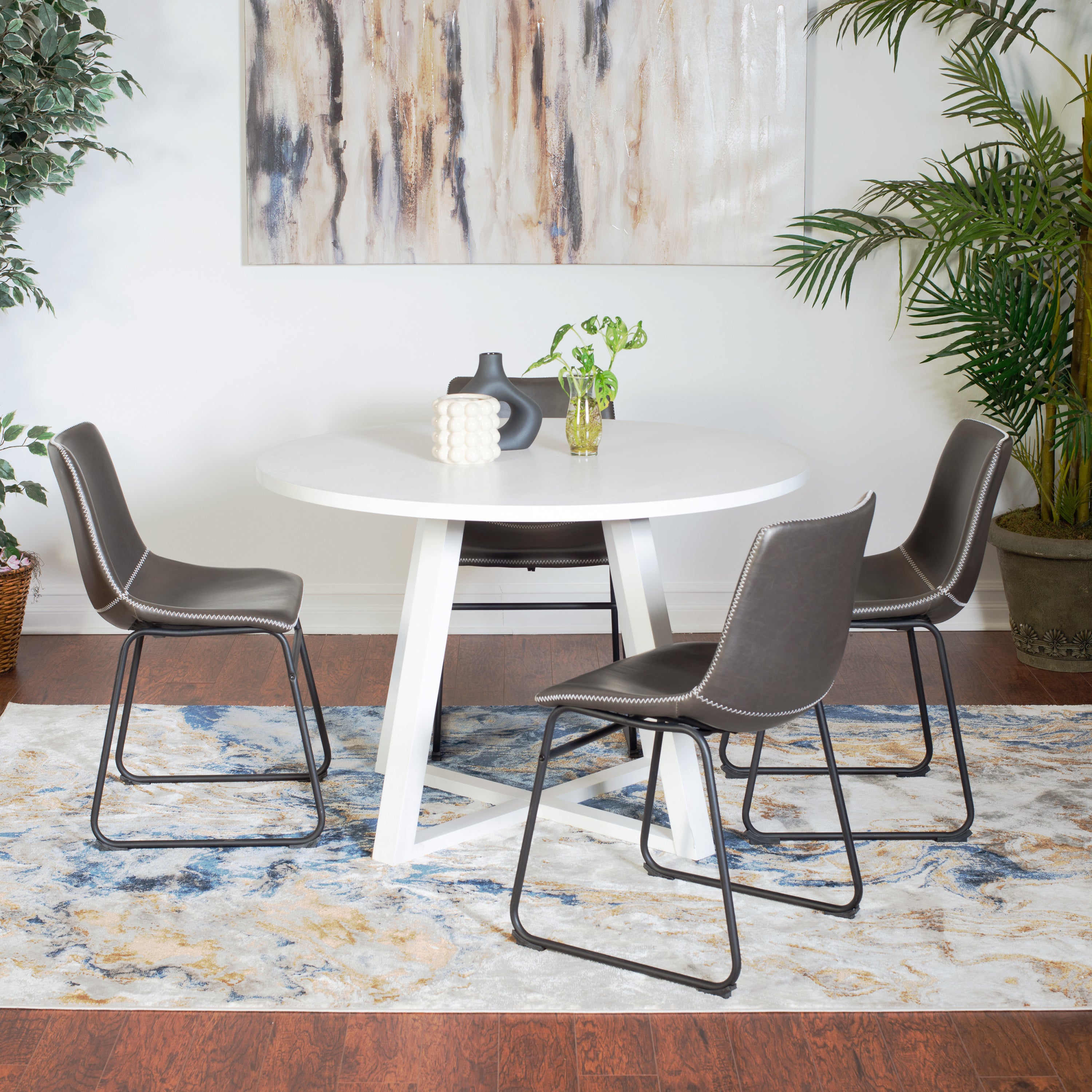 Varna 5-Piece Round Dining Set - Trestle Table & Chairs