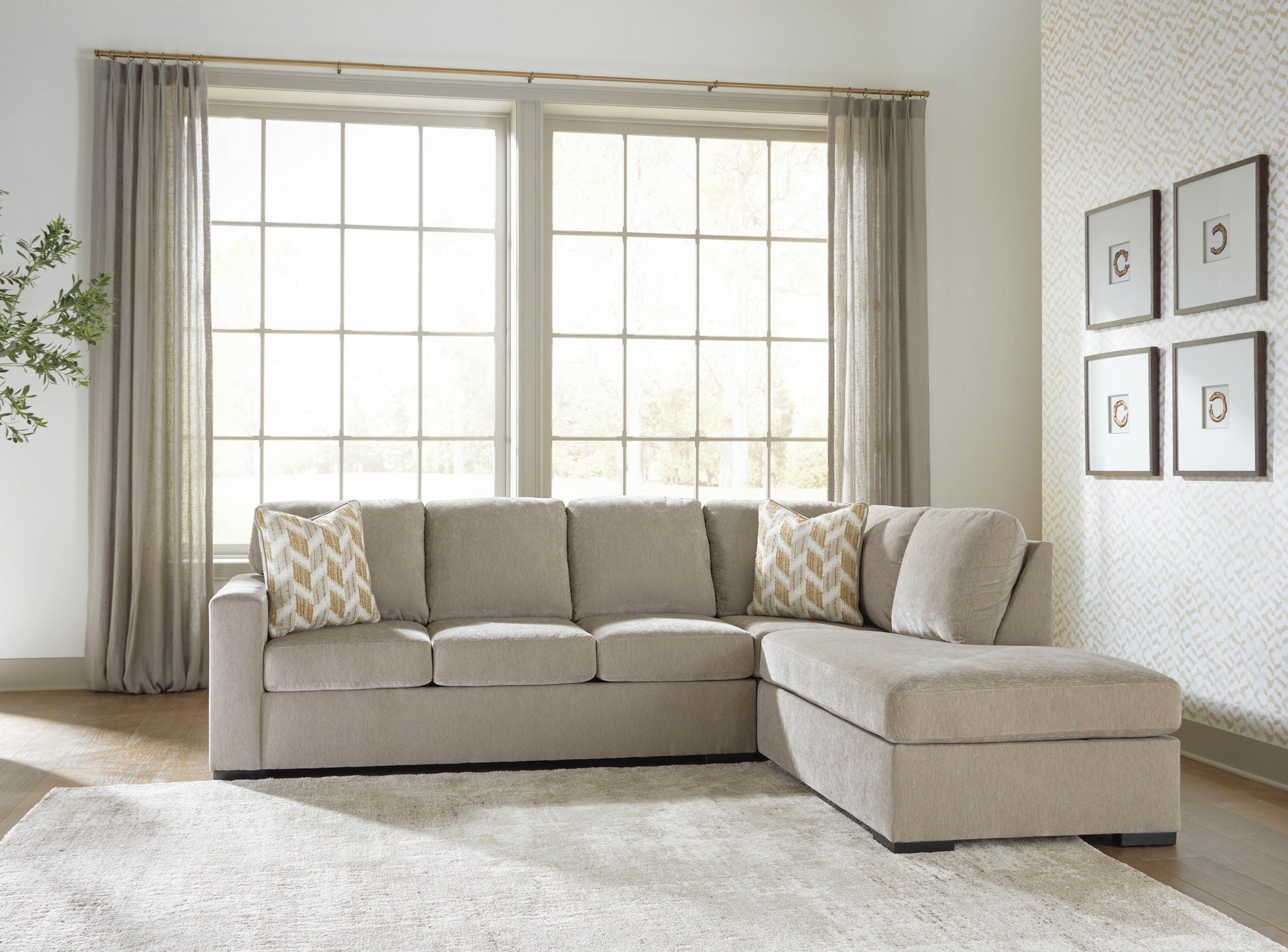 Bridgepoint - Sectional