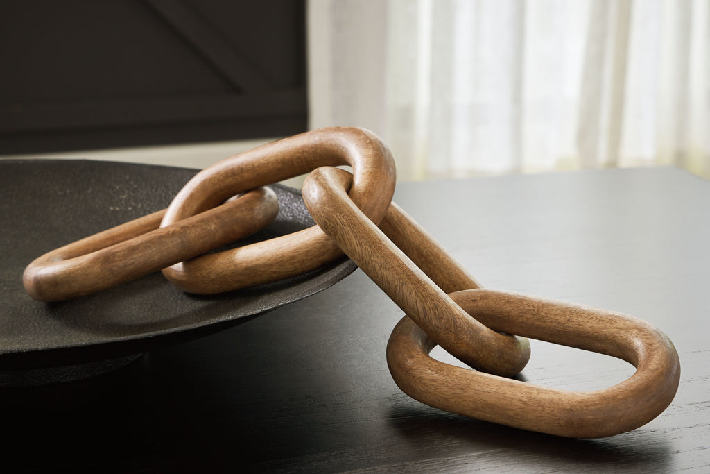 Light brown chain sculpture with long interlocking oval links
