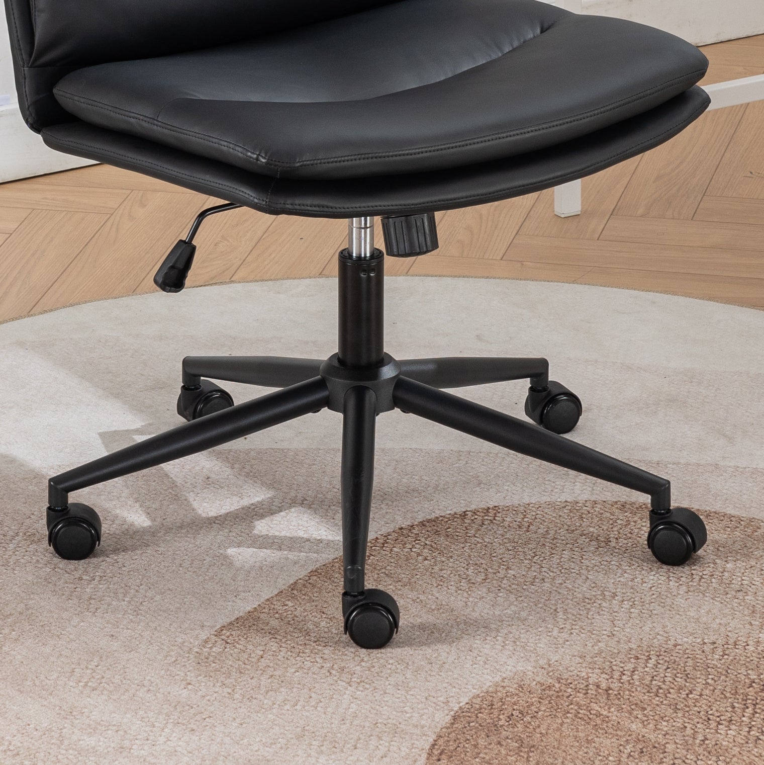 Bizerte Adjustable Swivel Criss-Cross Chair- Black