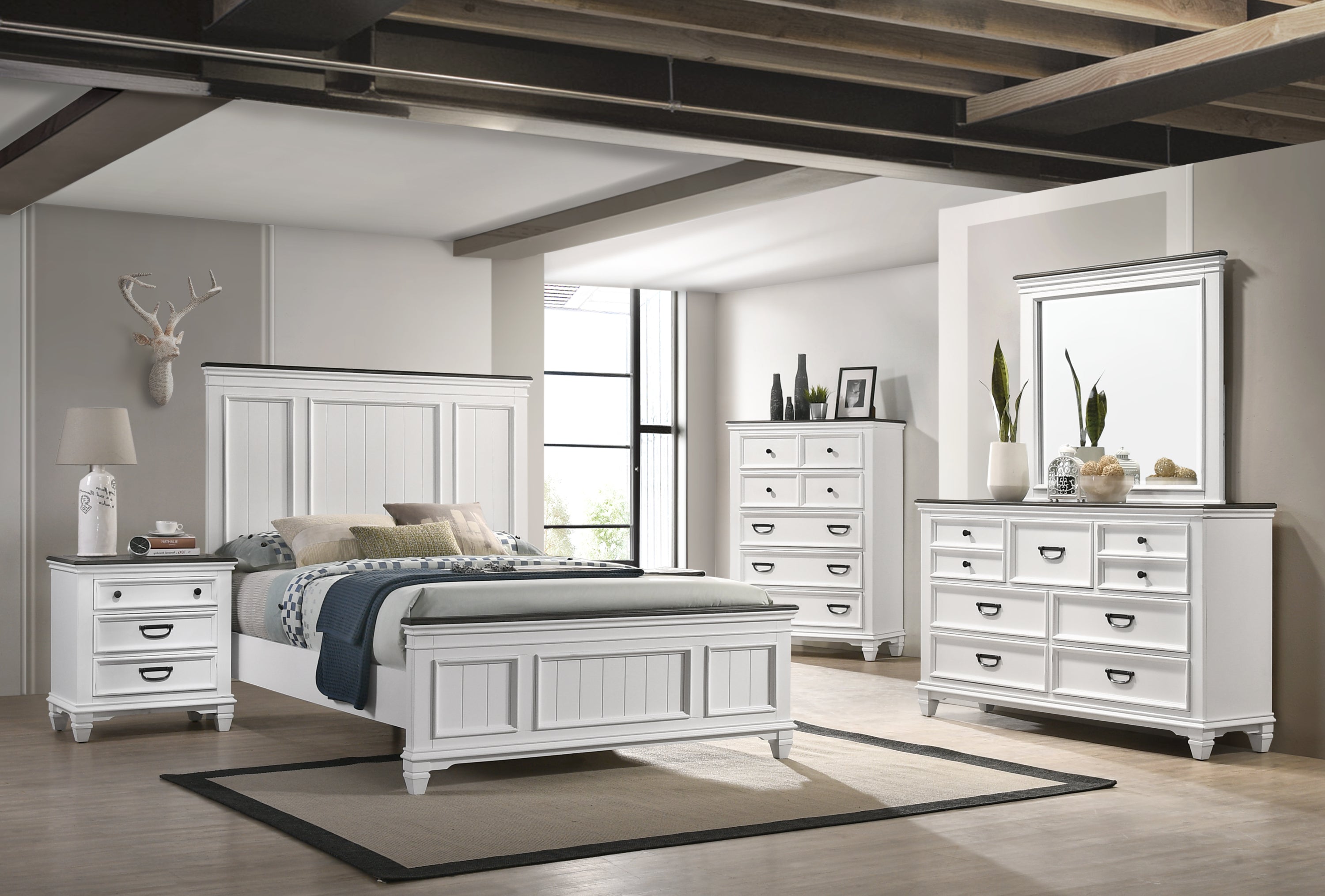 Clelane Wood Shiplap Queen 5-Pc Bedroom Set: Bed, Dresser, Mirror