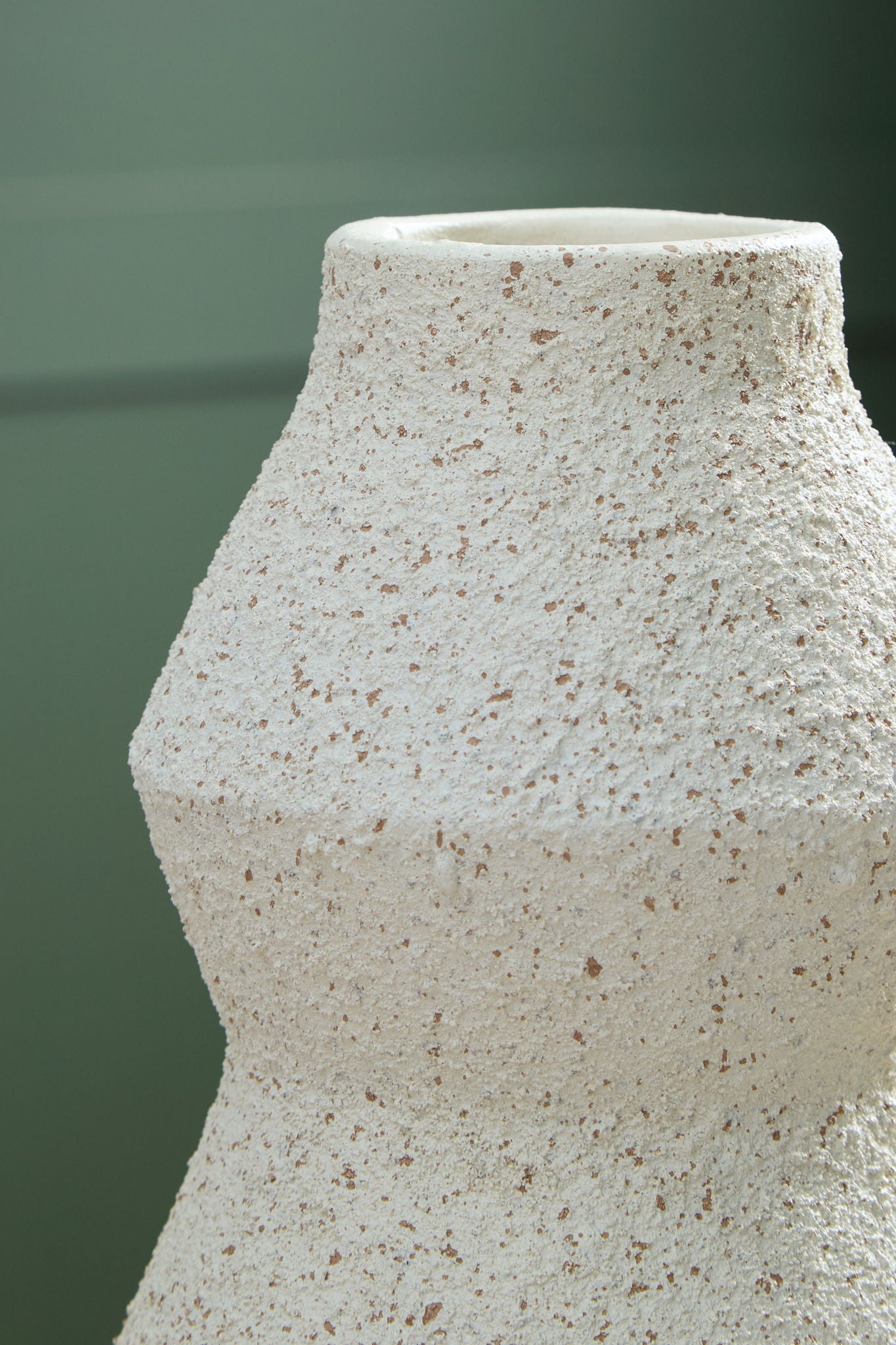 Dawthorne vase in speckled white with textured finish and wide top rim