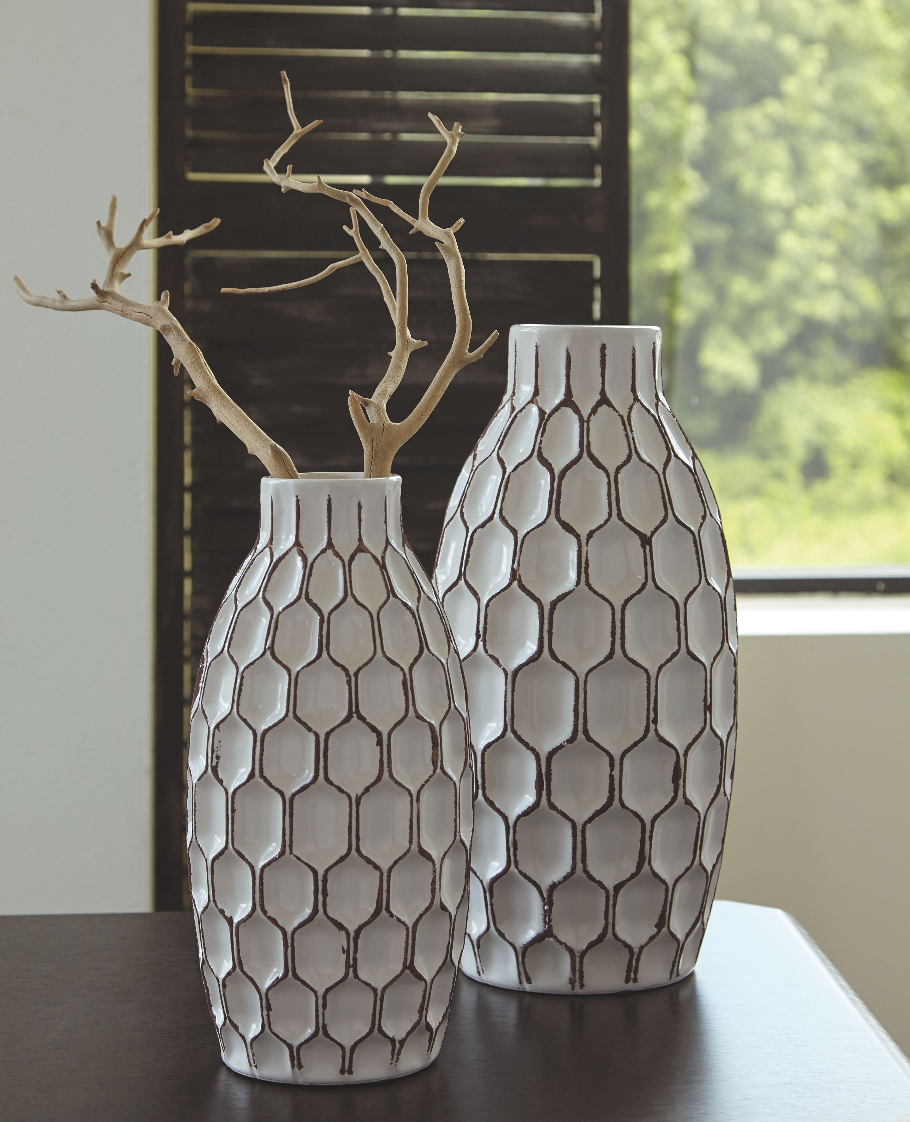 Dionna White - Vase Set (Set of 2)