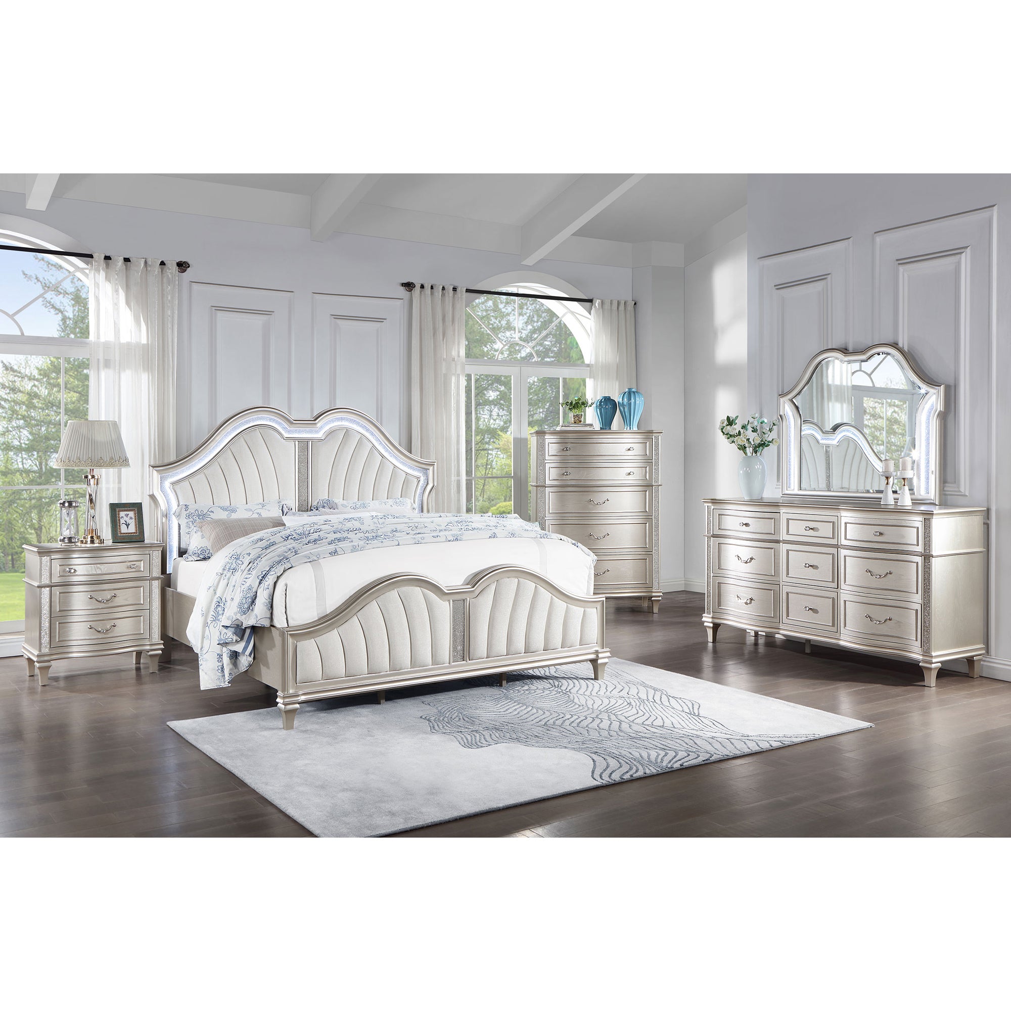 Katerina Queen Platform Ivory/Silver Oak 5-Pc Bedroom Set