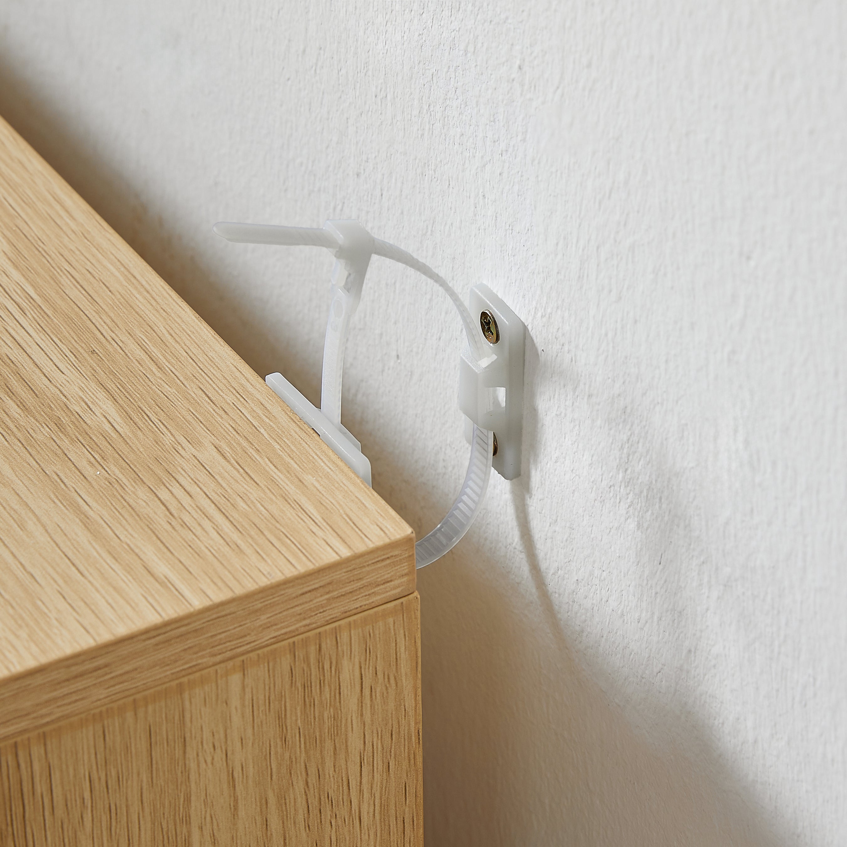 Wavy Drawer Dresser - 6 Drawers - Natural Wood