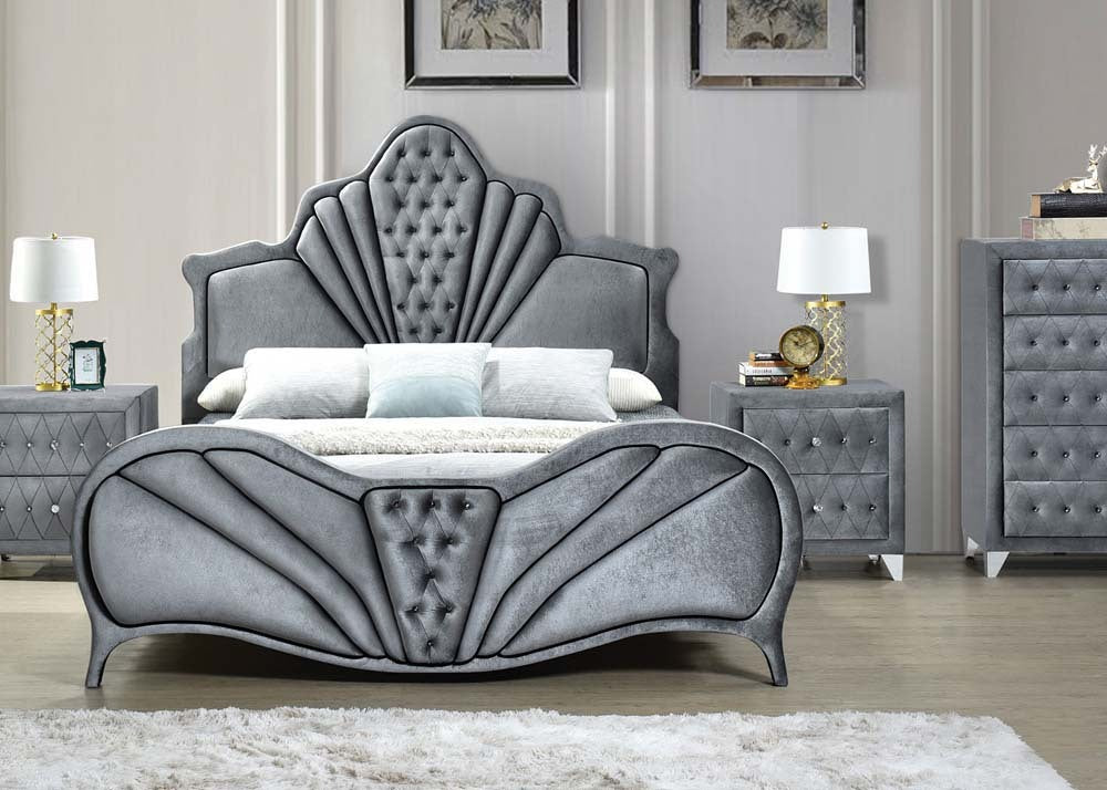 Luxurious Dante Gray Velvet Queen Bed - Modern Elegance & Comfort