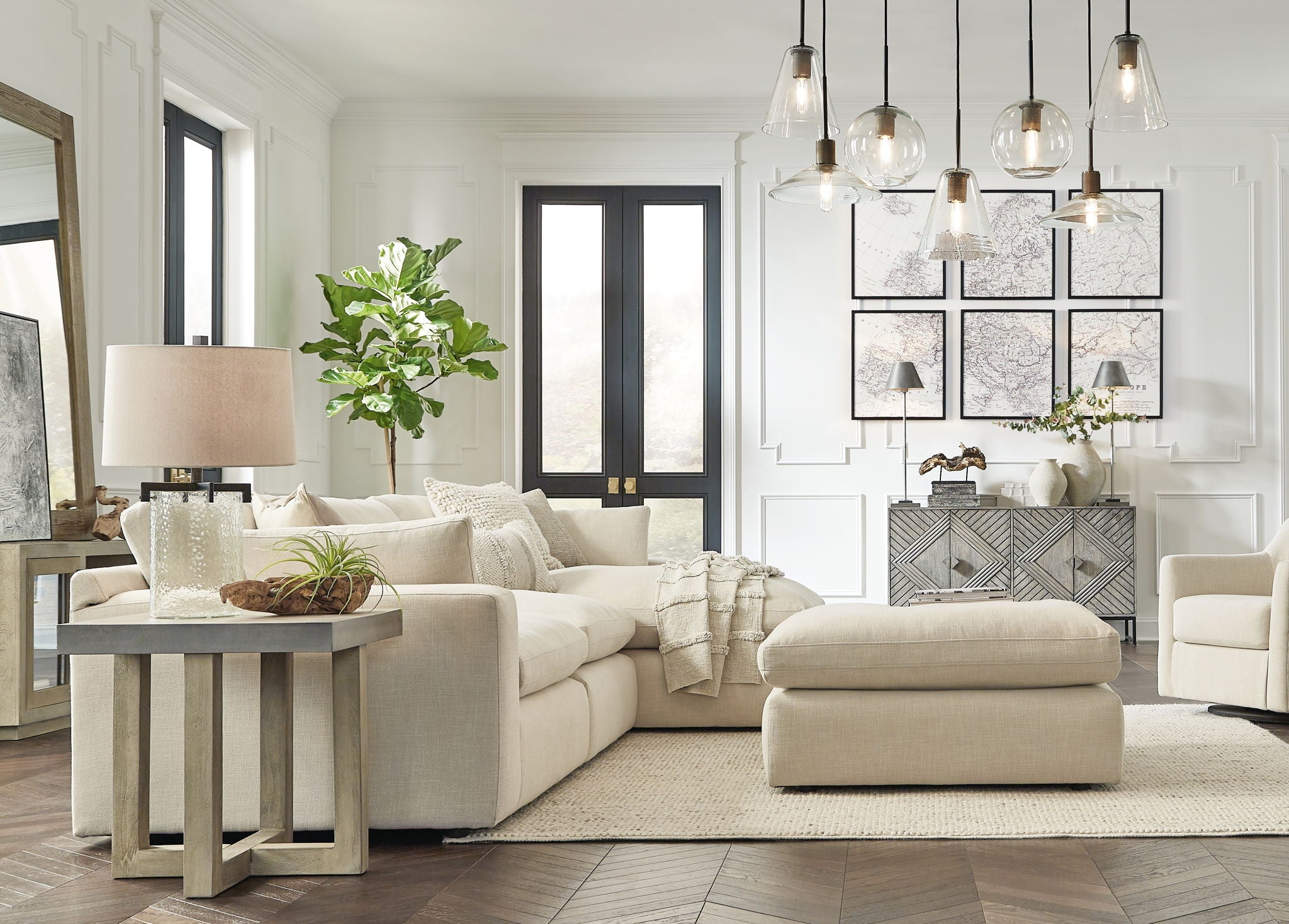 Elyza - 4 Pc. - Right Arm Facing Corner Chaise 3 Pc Sectional, Ottoman - Linen