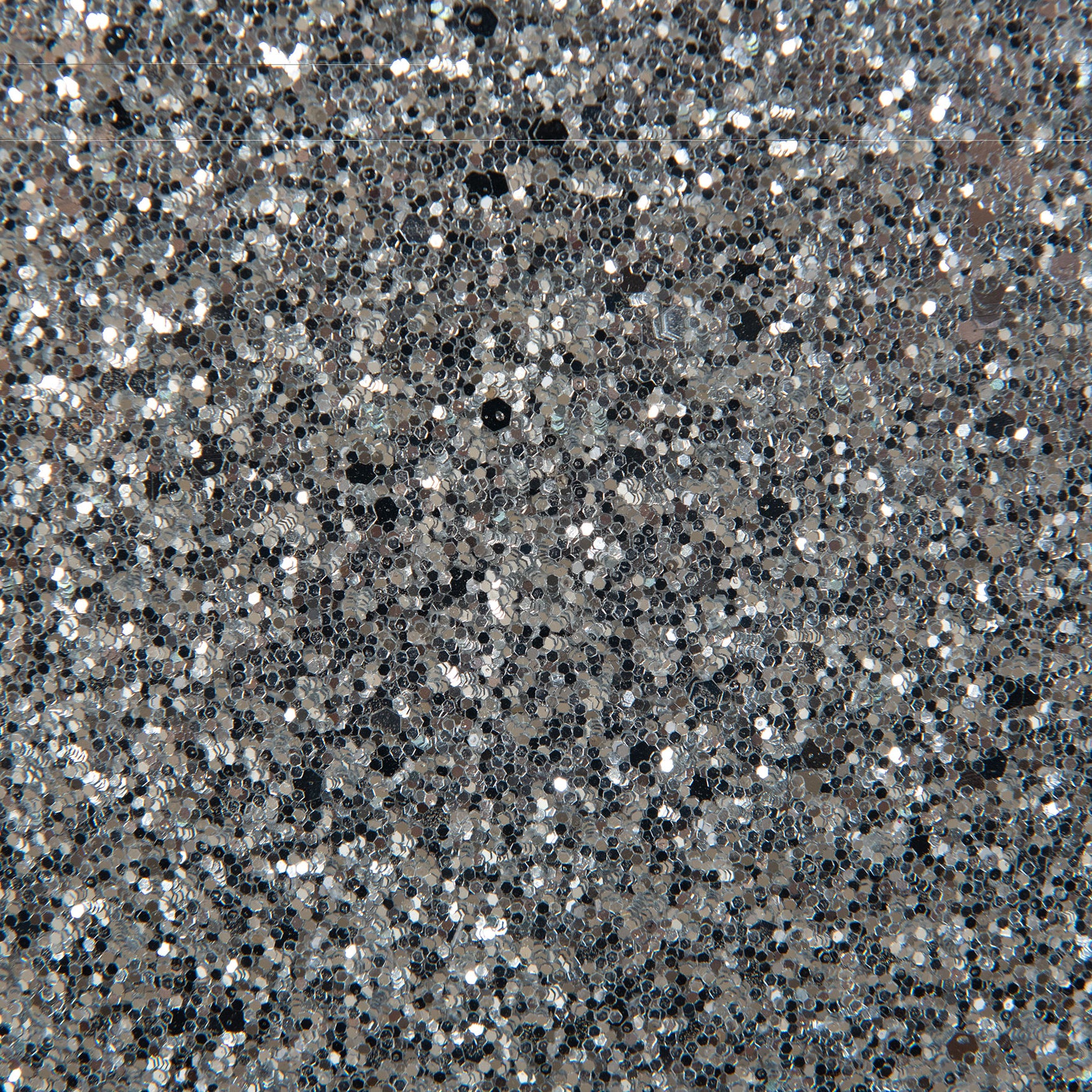 21045047