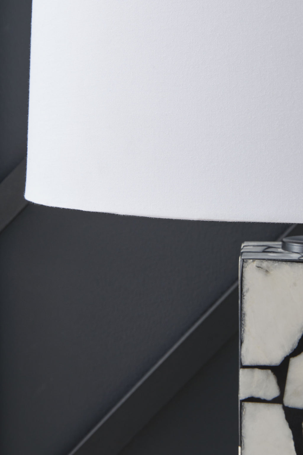 Fabric lamp shade with marble mosaic base edge in white and black