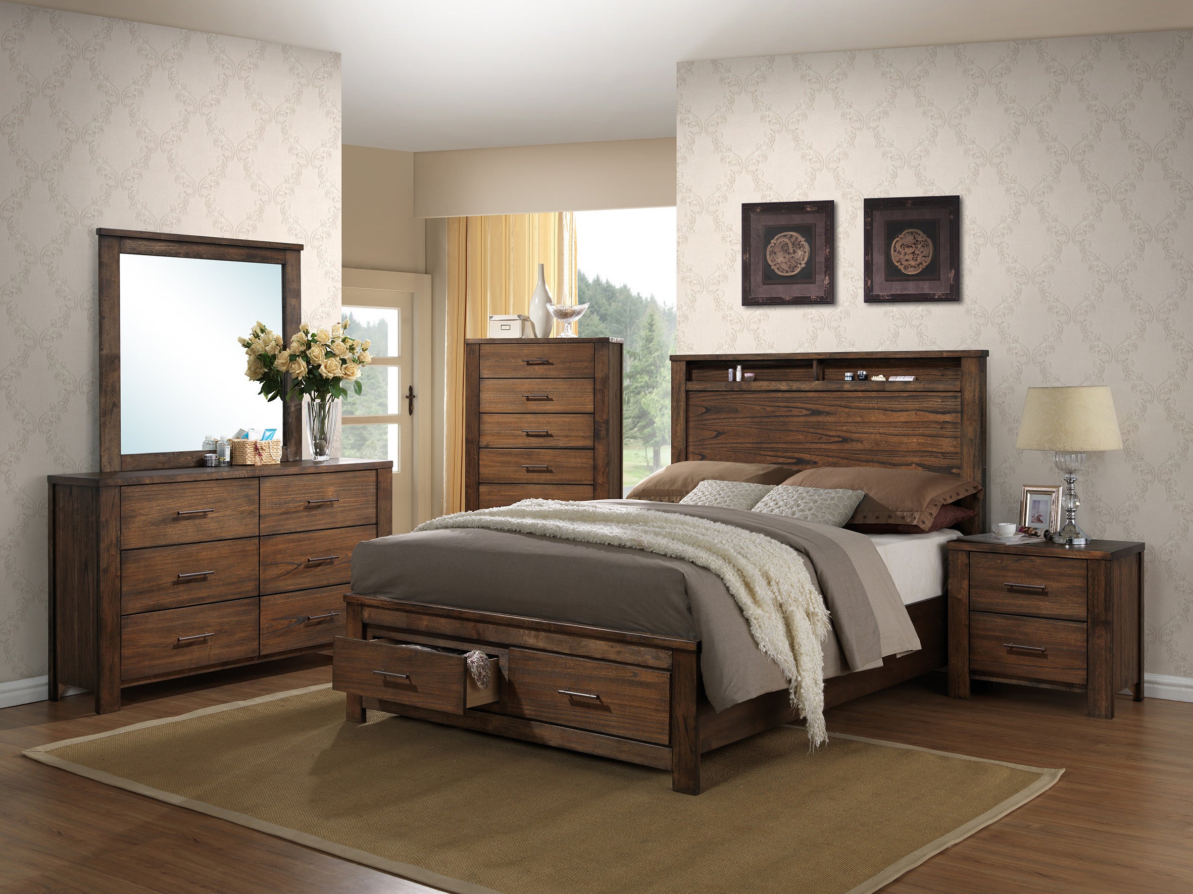 Oak Finish Chest of Drawers | 5 Drawers