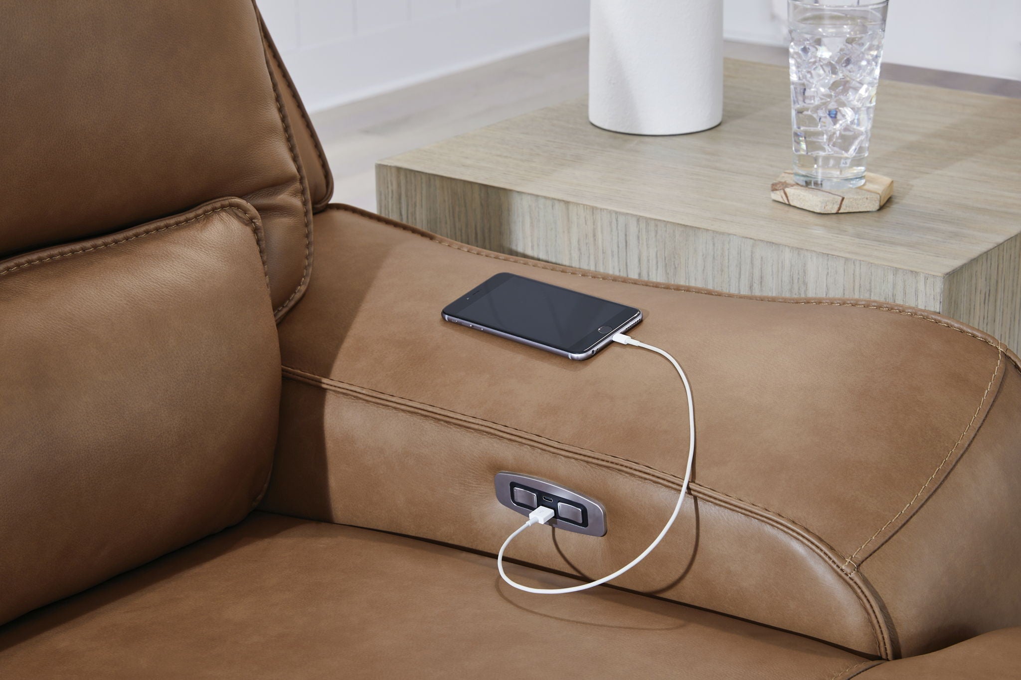 Power reclining sectional arm with built-in power outlet and pocket storage