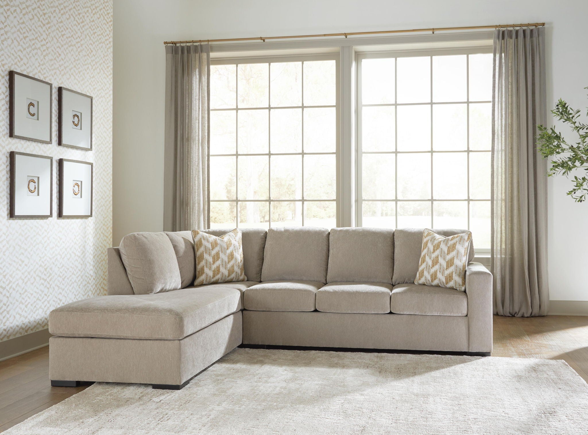 Bridgepoint - Sectional