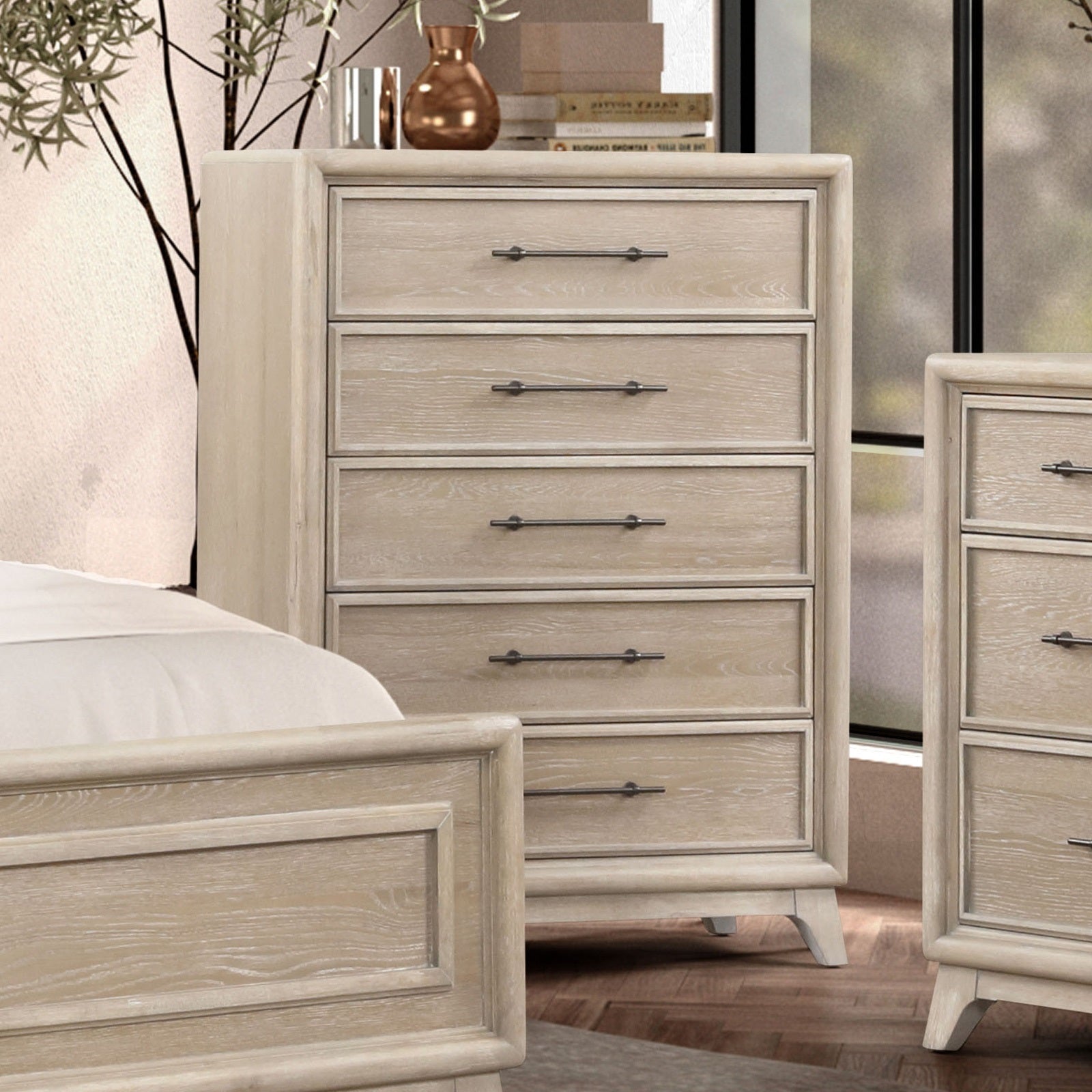 Transitional Oak Chest: Metal Handles, Dovetail Drawers