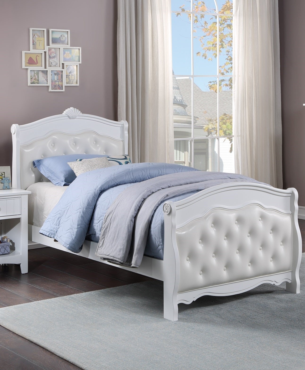 White Full Size Youth Bed: Faux Leather Headboard Bedframe