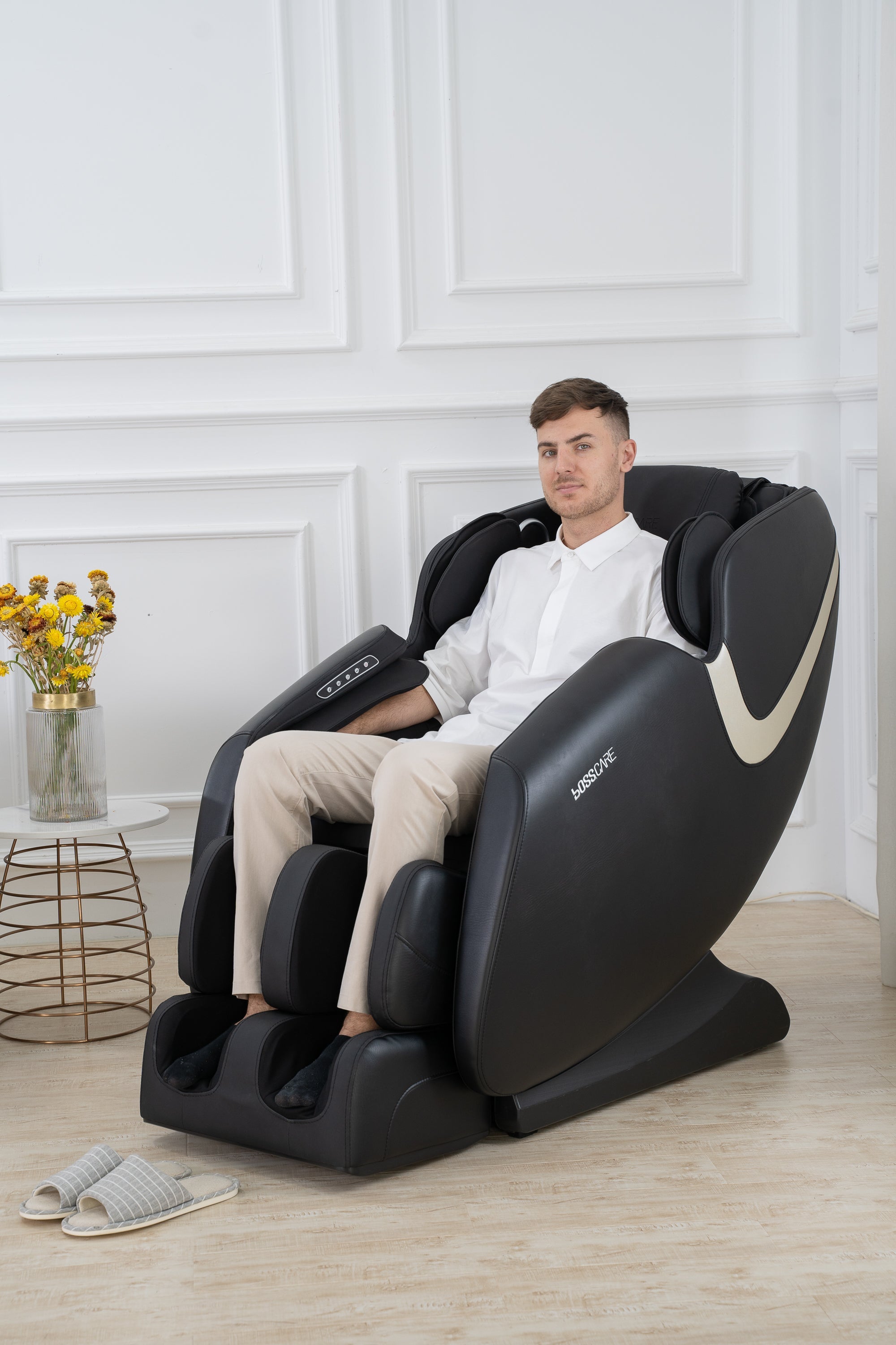 BOSSCARE Zero Gravity Massage Chair | Full Body Shiatsu Recliner-American Furniture Outlet
