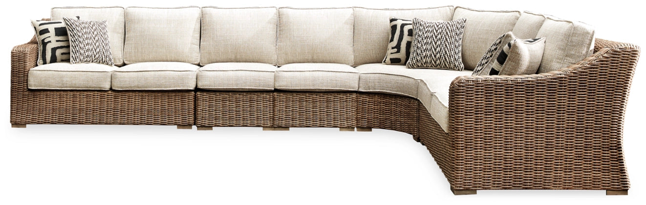 Beachcroft Outdoor Sectional