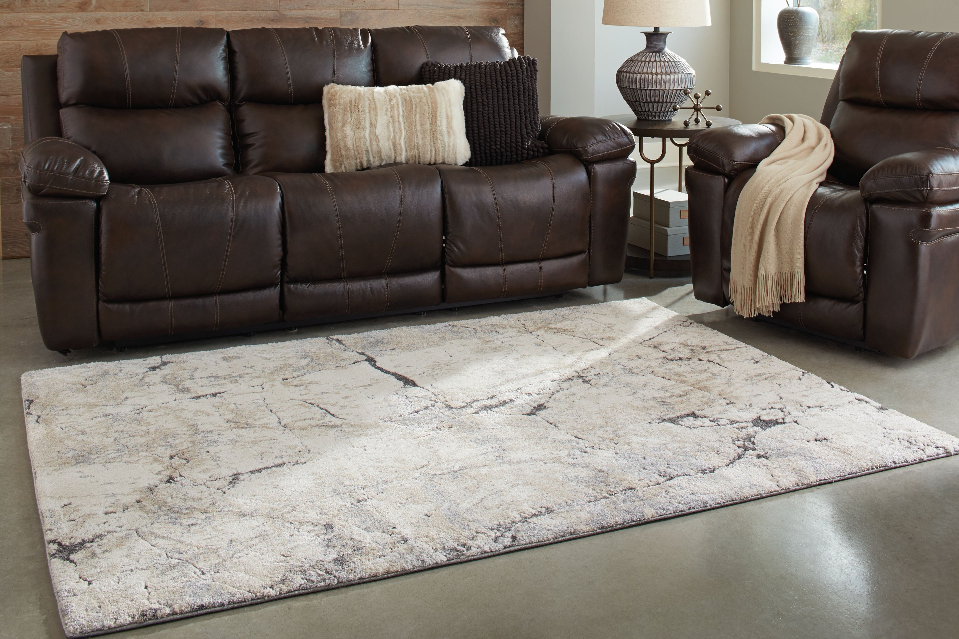 Wyscott rug with light gray marble-crack design, large rectangular in living room
