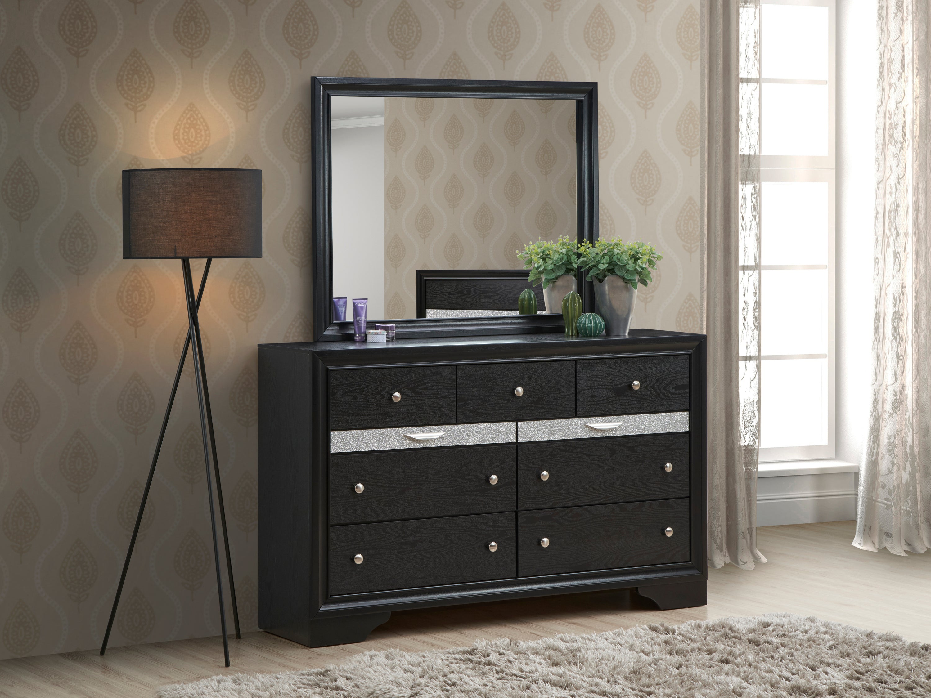 Madrid G02350-D Dresser - Stylish Bedroom Storage