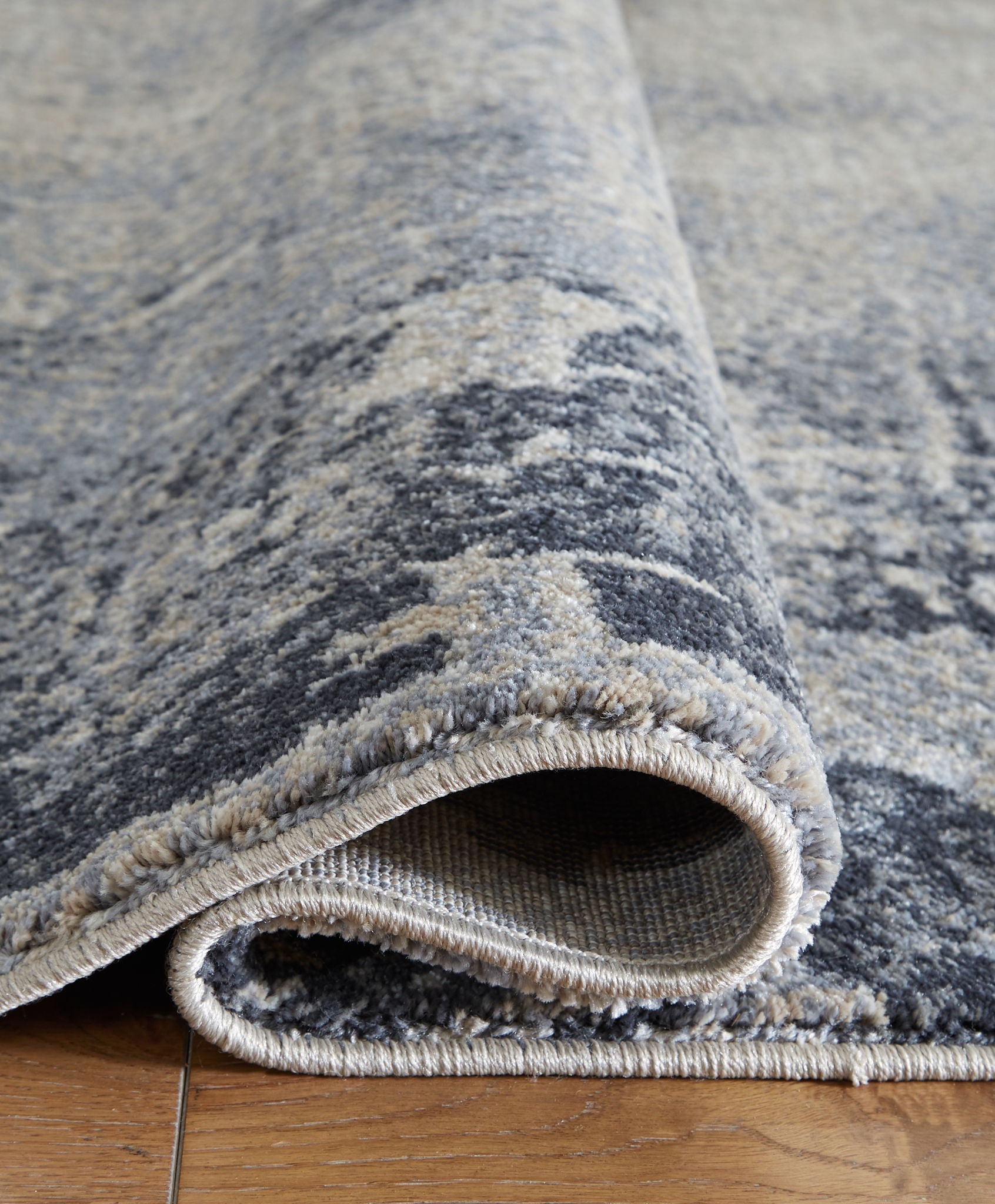 Langrich - 5' x 7' Rug - Blue / Gray / Cream