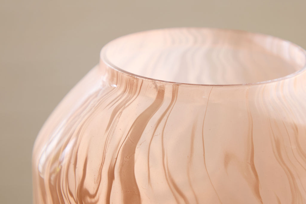 Dushby light brown vase rim and upper body with vertical woodgrain swirl pattern