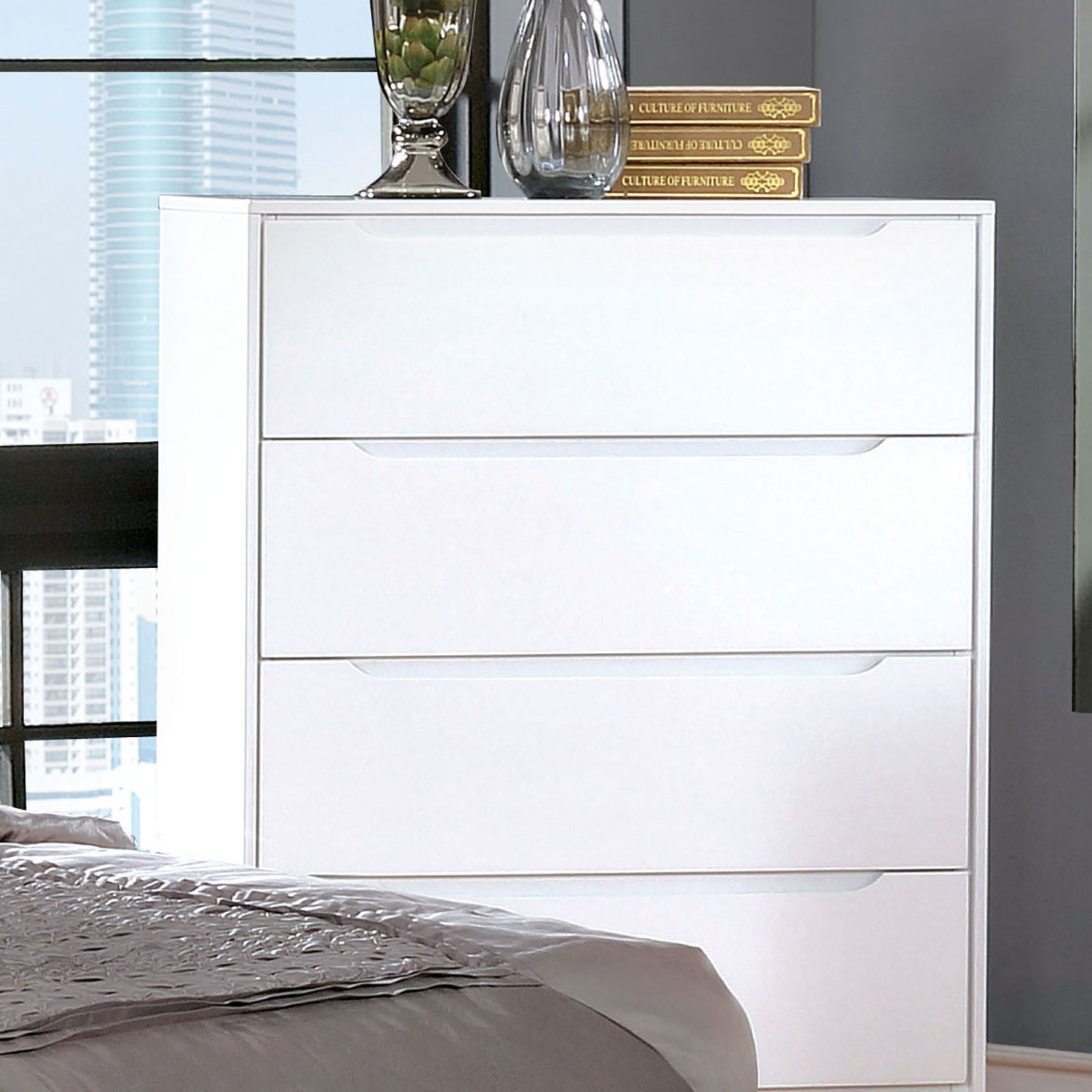 Modern Mid-Century White 4-Drawer Chest Tapered Legs Bedroom
