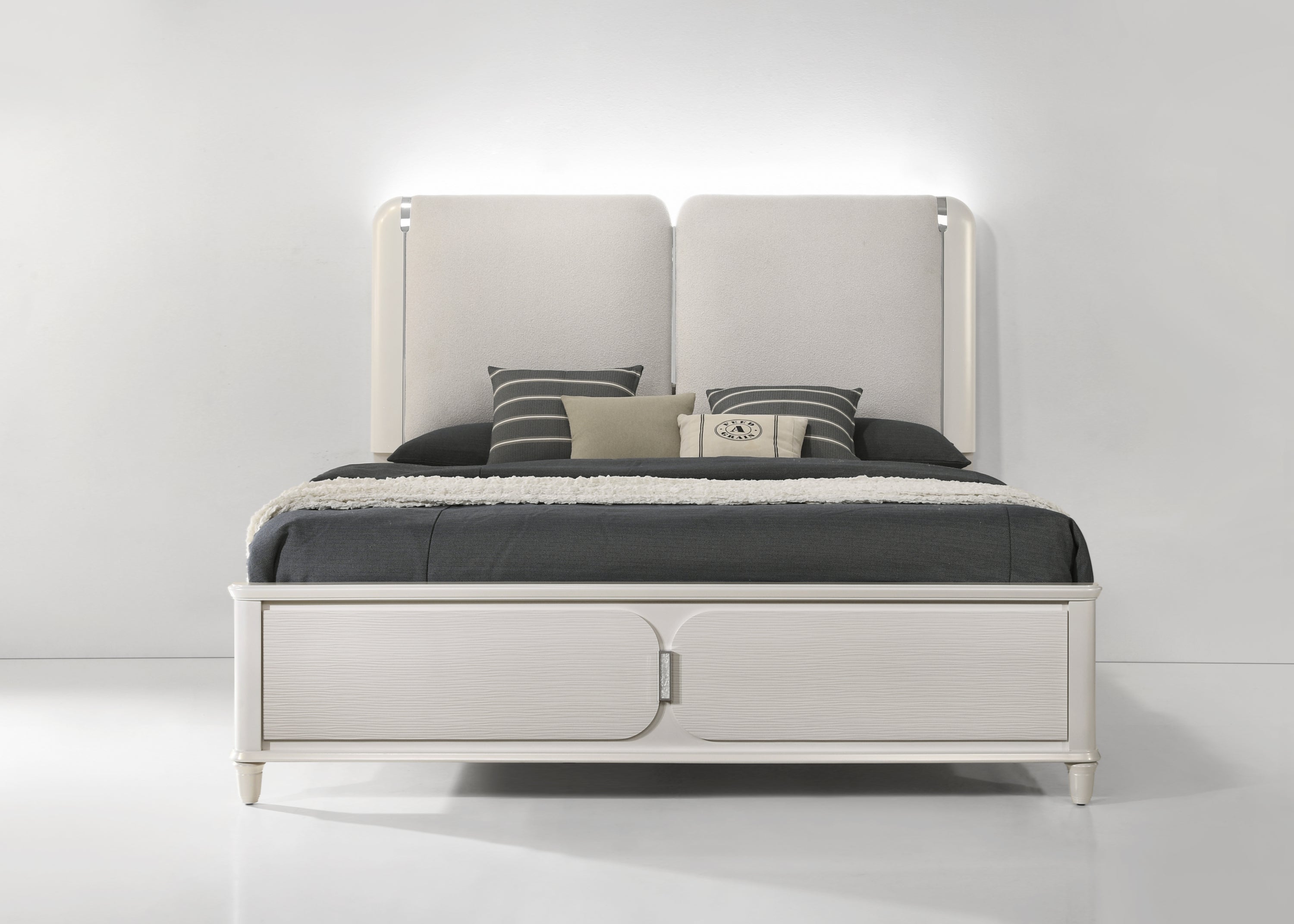 Laveda Light Gray Boucle Pearl White Queen Bed with LED Lighting