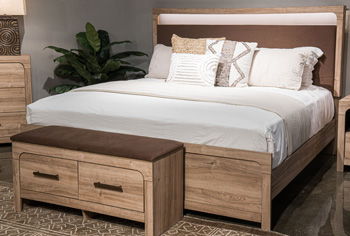 Kinlanni - Tan - Queen Panel Footboard