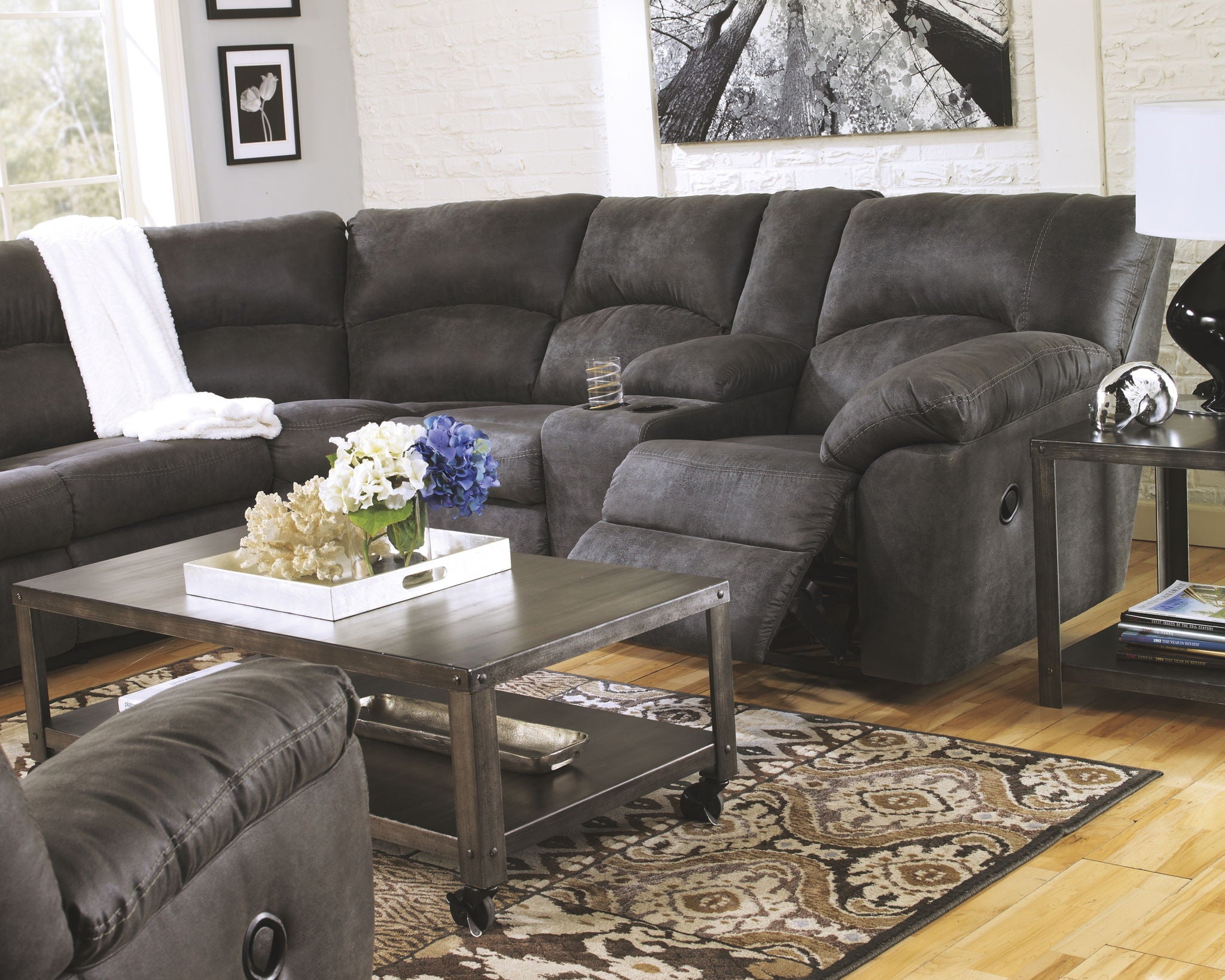 Tambo - 3 Pc. - Right Arm Facing Loveseat with Console 2 Pc Sectional, Rocker Recliner - Pewter