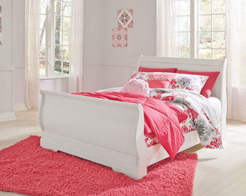White full sleigh bed frame with curved rails and matching footboard