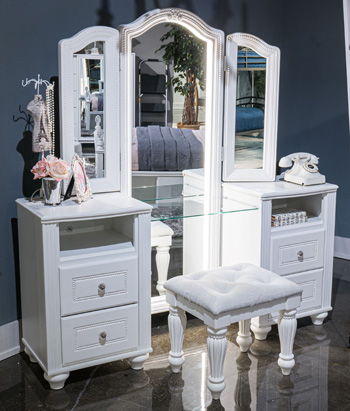 Kozlani - White - Vanity Mirror