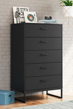 Black drawer chest with four drawers and bar handles, freestanding