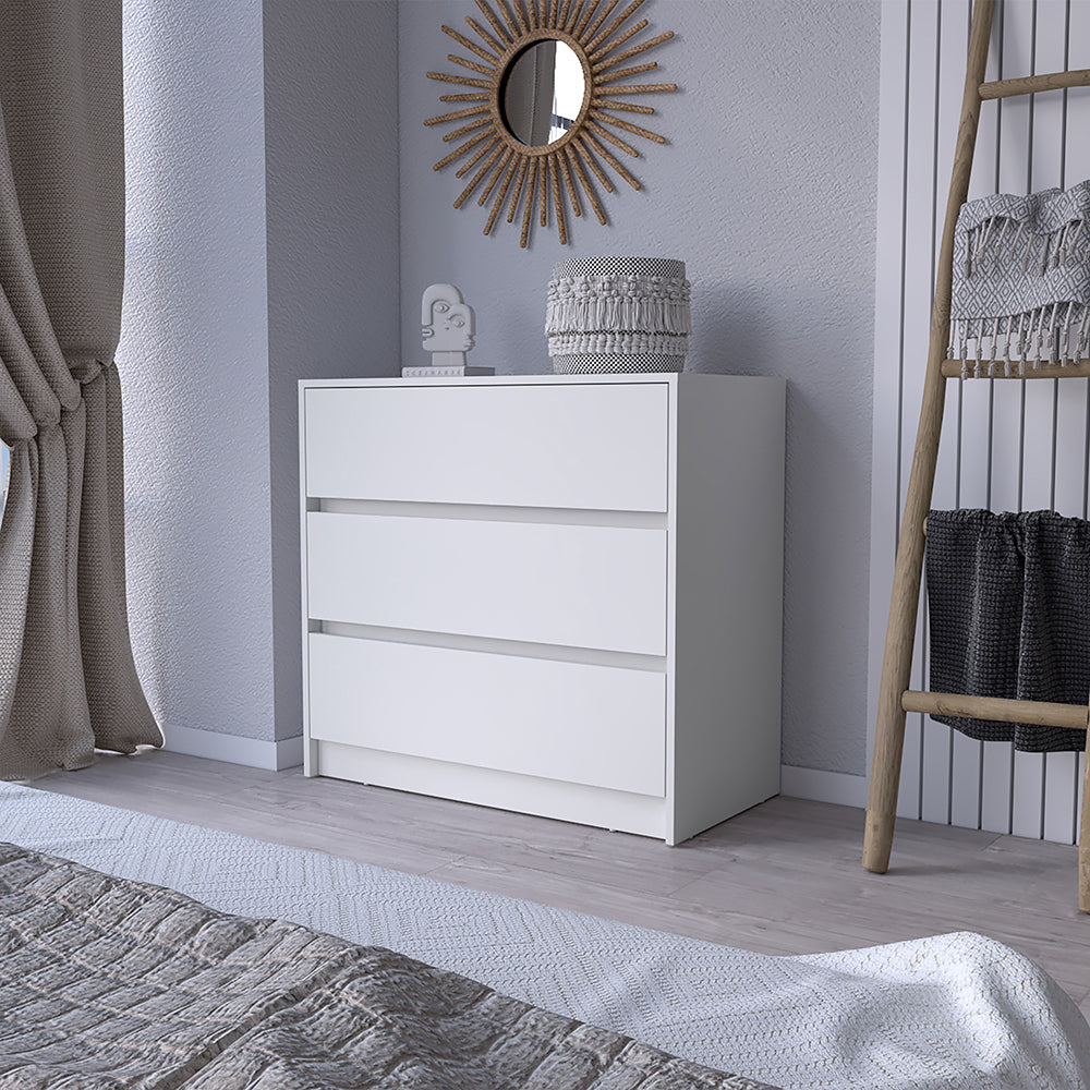 Maldus White 3-Drawer Dresser - Stylish Storage Solution