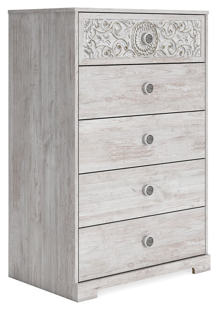 Whitewash chest of drawers with ornate top panel, five drawers, round metal knobs