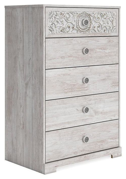 Whitewash chest of drawers with ornate top panel, five drawers, round metal knobs